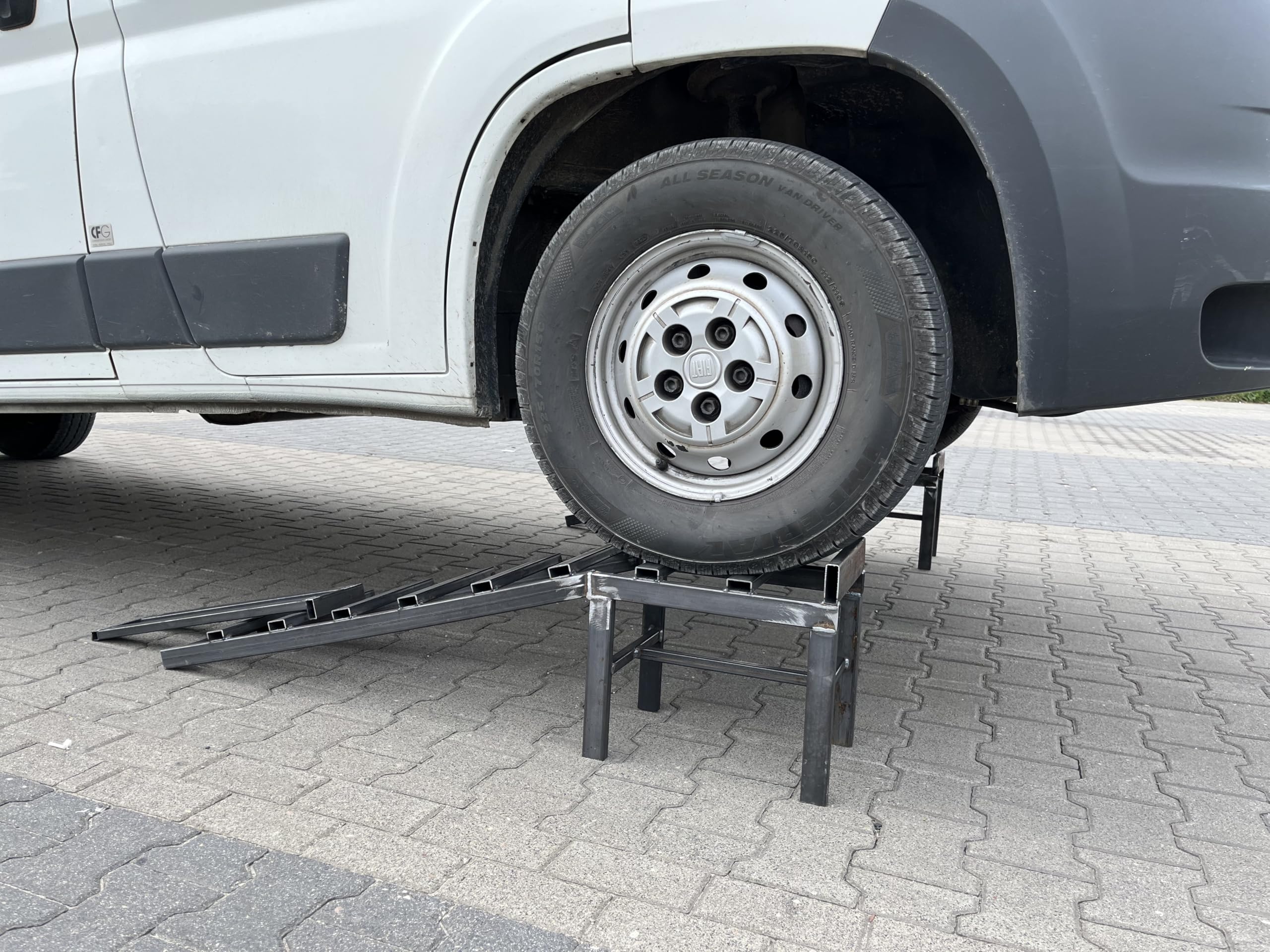 2X Rampes Auto 4000 kg – Non Peintes – avec Extensions | Charge Lourde | Low‑Profile 330 mm | pour Voitures, SUV, 4x4 | Idéal Atelier & Vidange