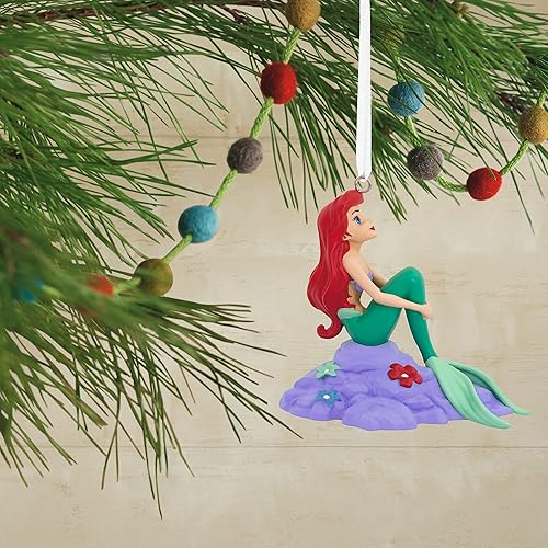Miniatura 5 de Hallmark Disney La Sirenita Ariel sobre Roca Adorno Navideño de Resina