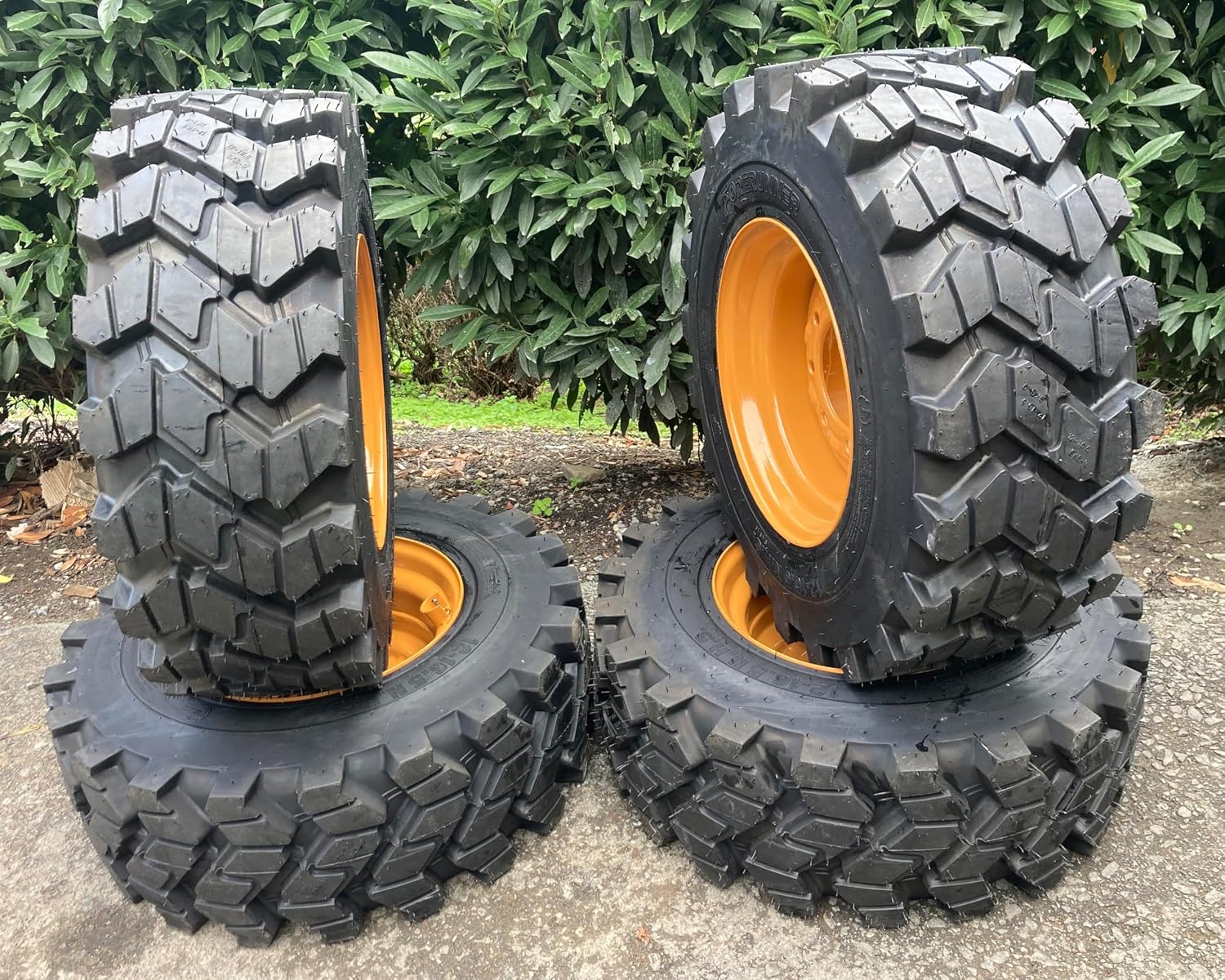 Set of 4-Heavy Duty 12-16.5 Forerunner SKS-9 Skid Steer Tires on Wheels/Rims (8 lug) for Case SR175, SR210, SR220, SR240, SR270, SV185, SV280 & more- 12X16.5-14 PLY (SKS753 STYLE)