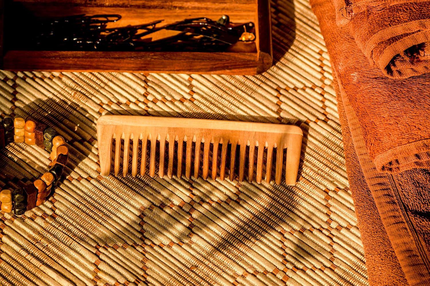 SVATV HANDCRAFTED NEEMWOOD COMB for DETANGLING HAIR FOR THICK CURLY AND WAVY HAIR