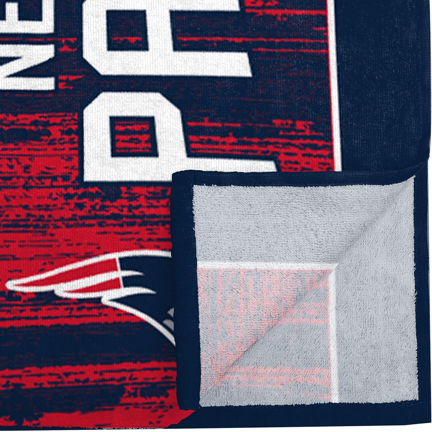 Tampa Bay Buccaneers NFL Big Logo Beach Towel : Sports & Outdoors