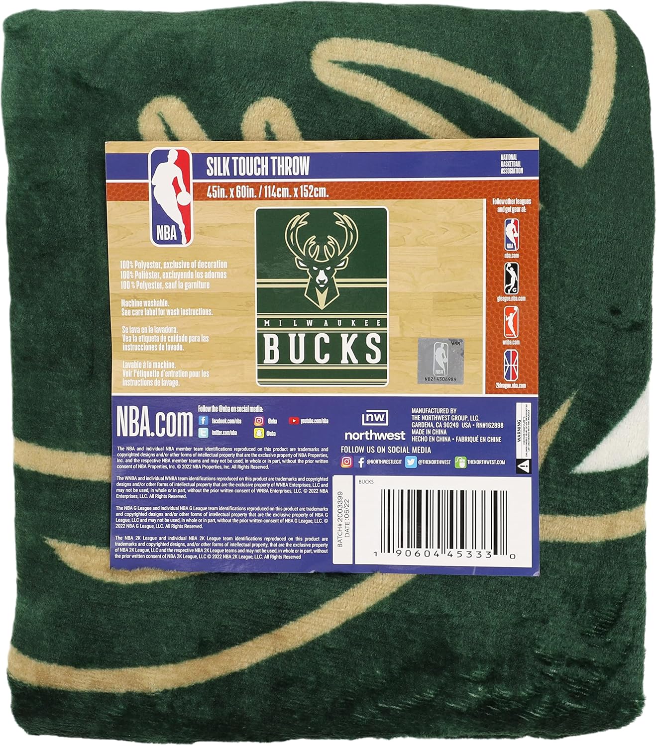 Northwest NBA Dual Vision 45 X 60 Silk Touch Throw Blanket, 200 GSM, Milwaukee Bucks - Image 5