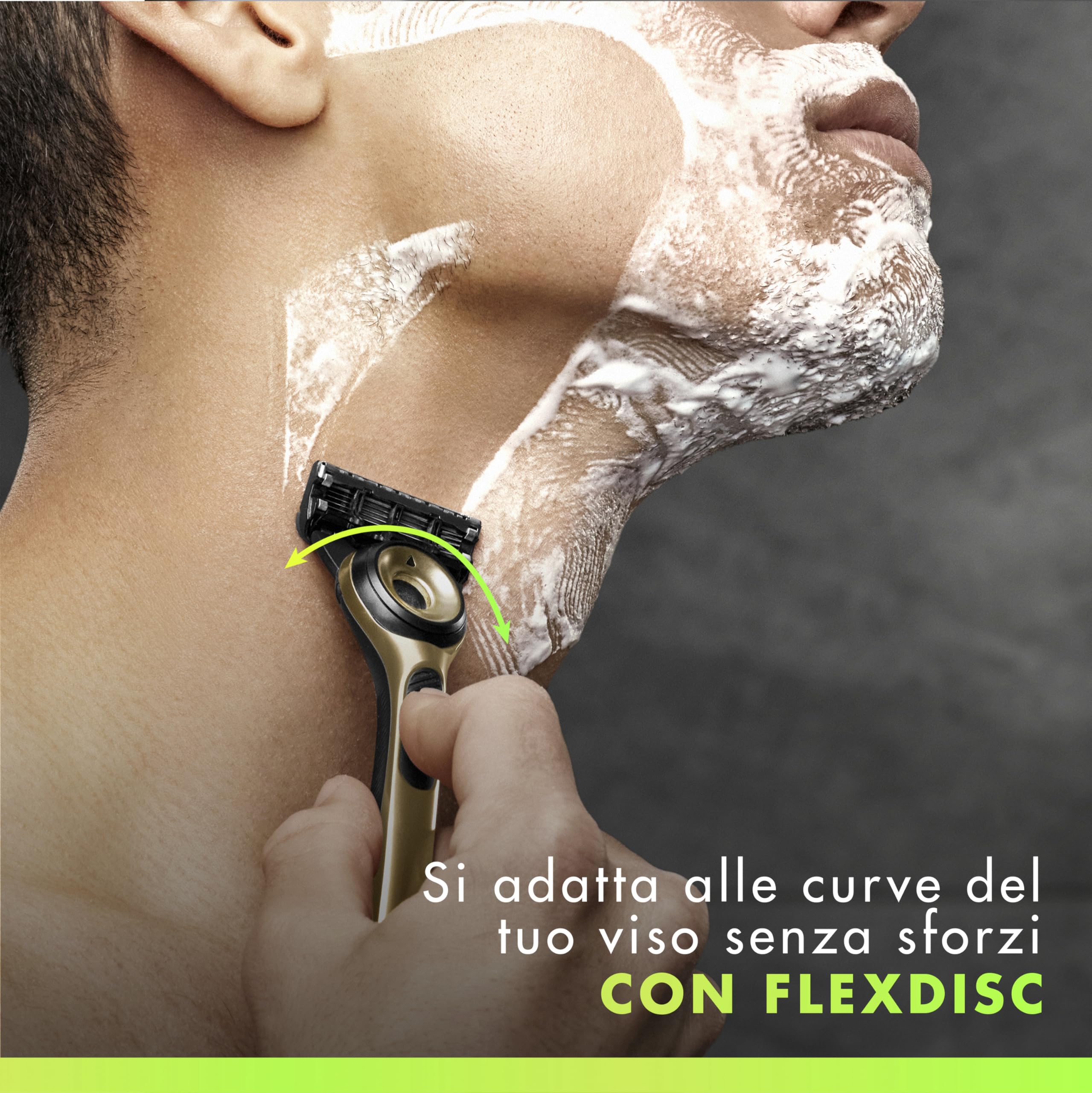 GilletteLabs Rasoio A Mano Libera Con Barra Esfoliante Champion Gold Edition, 1 Manico + 5 Lamette Di Ricambio, Include Un Gancio Da Parete E Una Custodia Da Viaggio