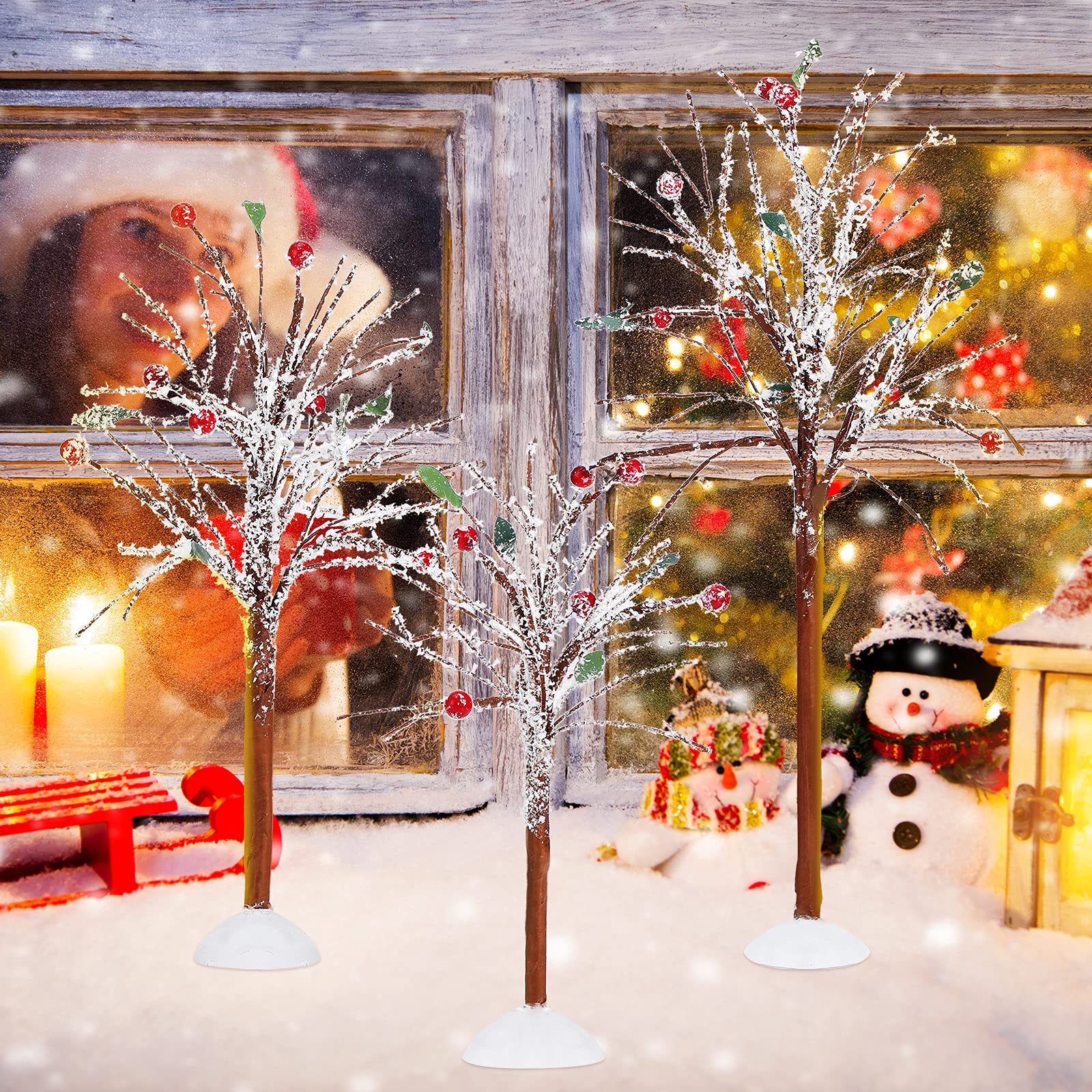 ベリーのクリスマスツリー　② Amazon.co.jp: クリスマスツリー装飾 雪に覆われた村の木の