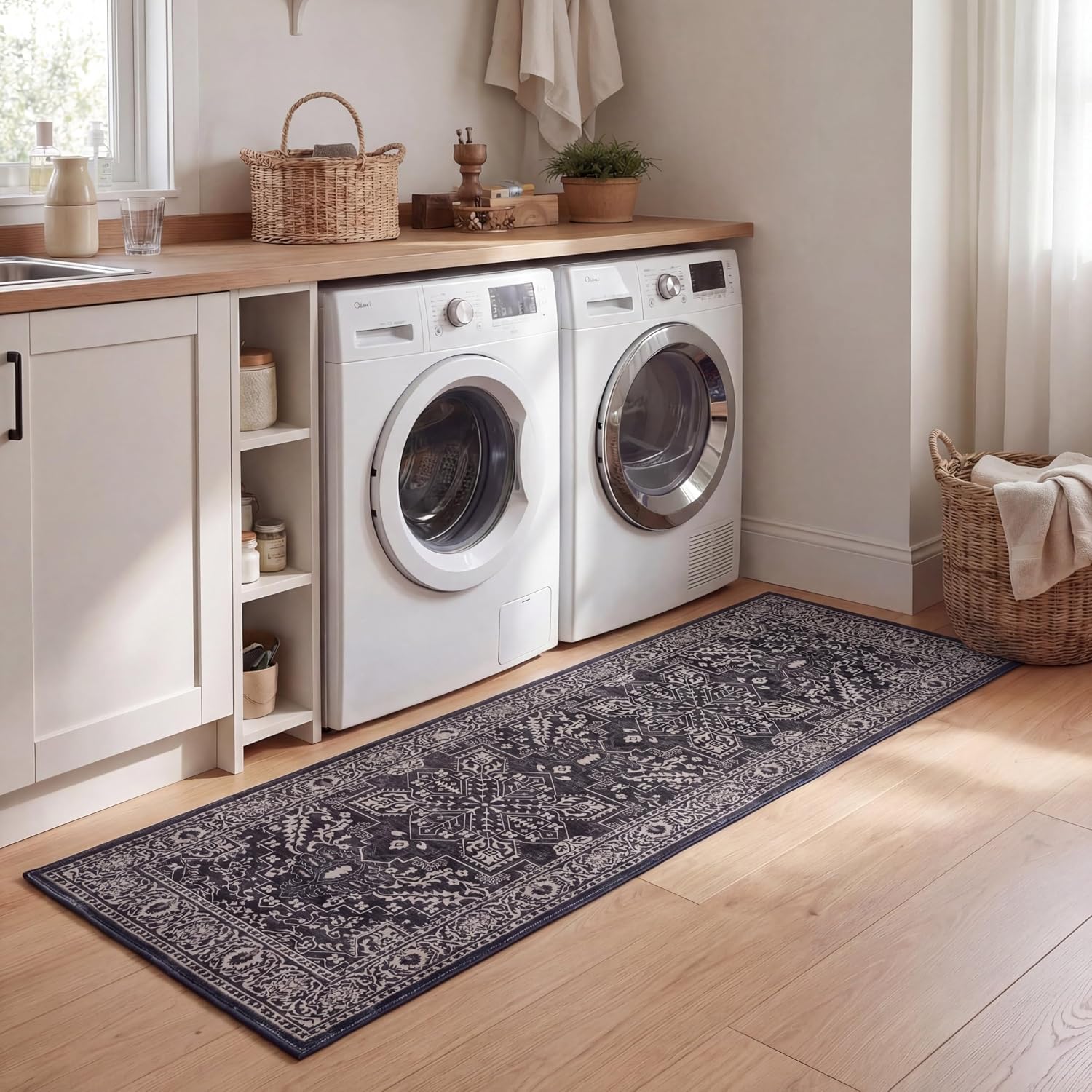 JONATHAN Y Ultra-Soft Machine-Washable Rug with Non-Skid Backing, Dark Gray/Multi 2'x8' Eleanor Vintage Medallion Border, Non-Shedding, Velvet Luxury Feel for Living Room, Dining Room, Bedroom