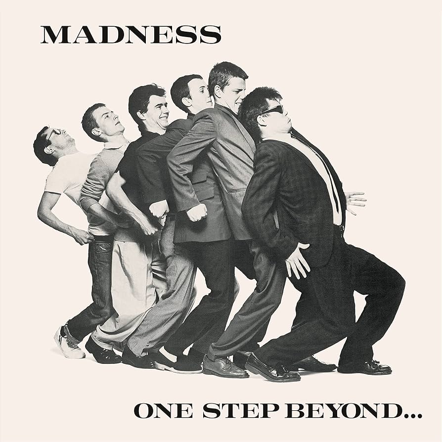 洋楽 Madness.    One Step Beyond Amazon.co.jp: One Step Beyond: ミュージック