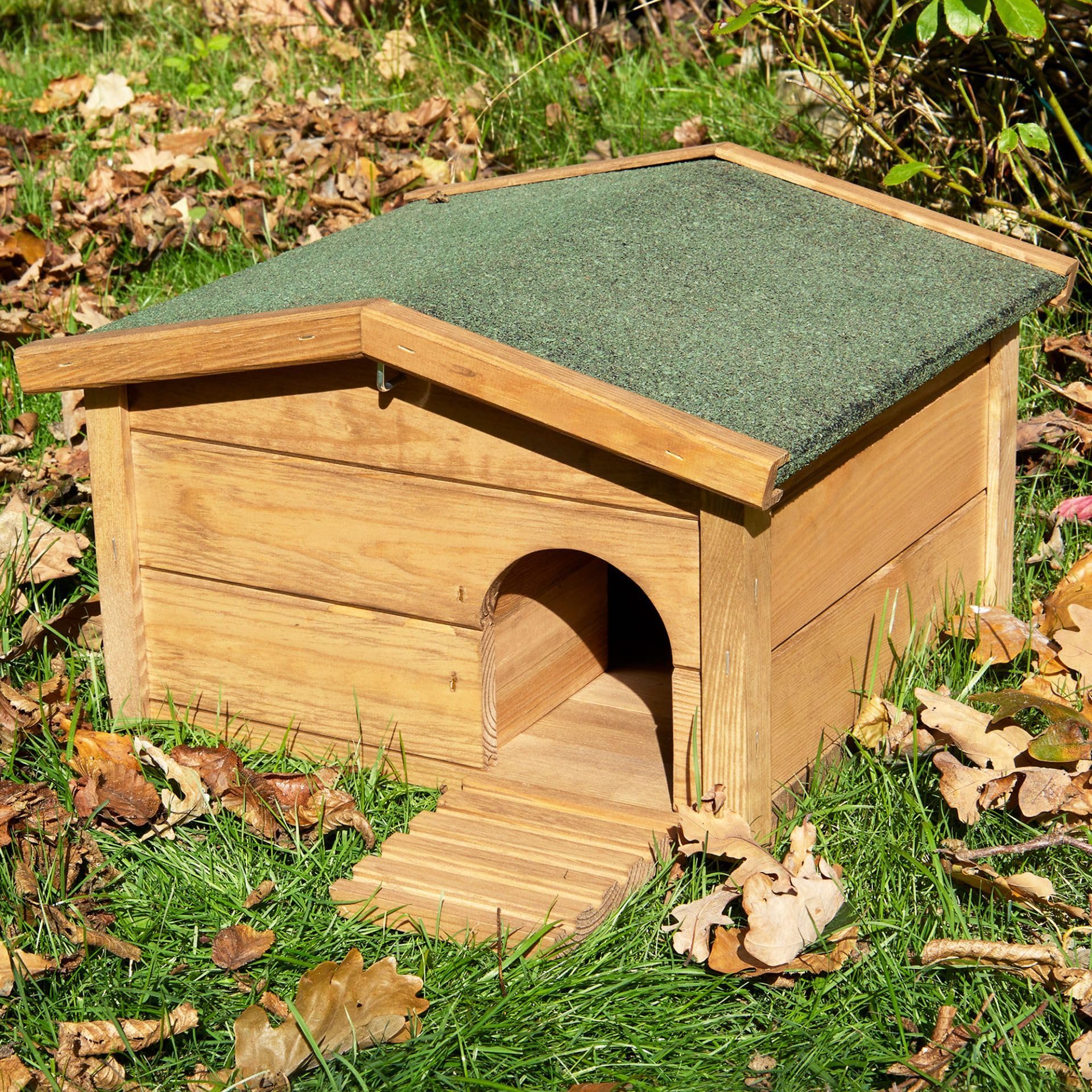 Abri Cabane Mangeoire Hérisson Refuge Extérieur Robuste Bois Massif Hibernation Hiver