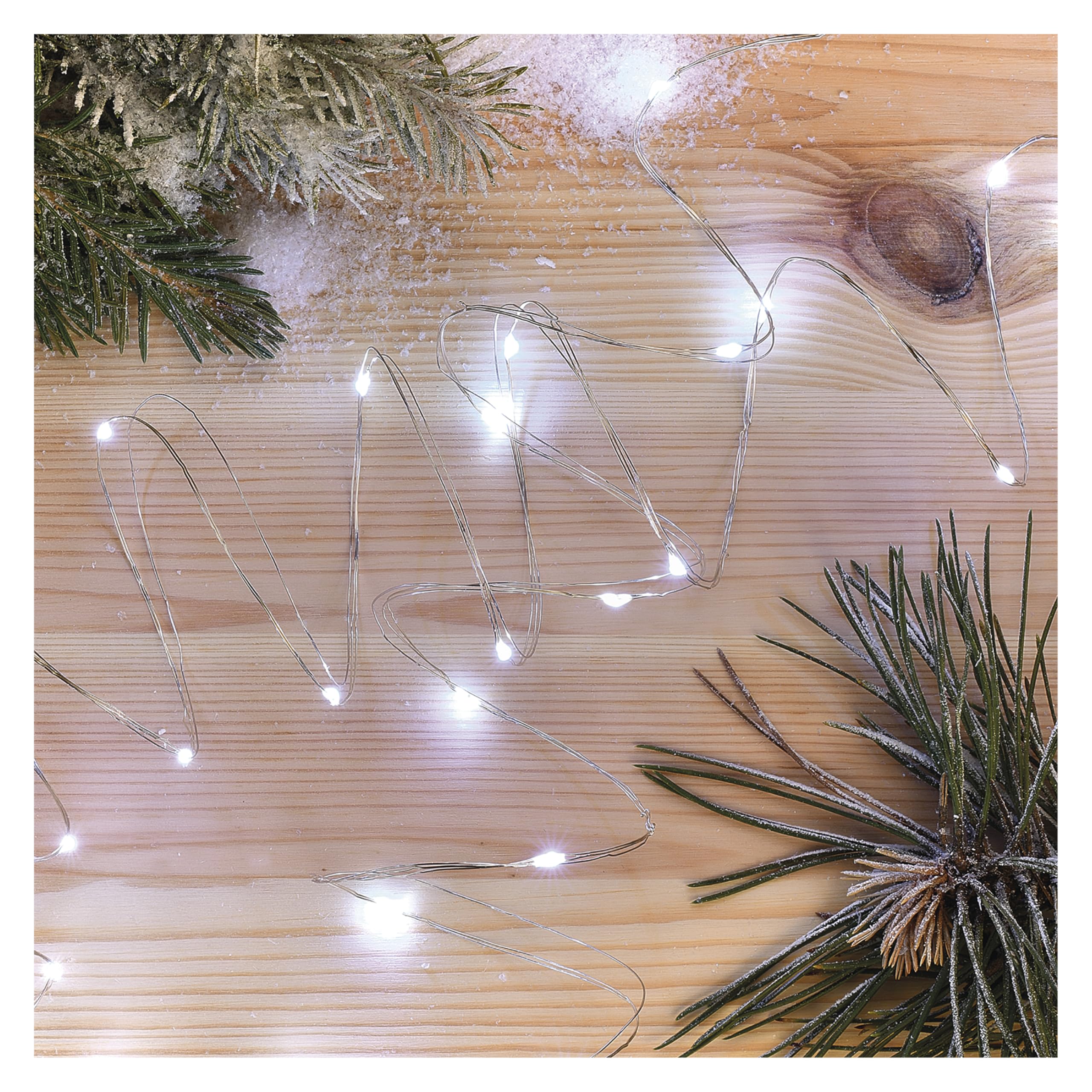 EMOS Kaltweiße LED Nano-Lichterkette 1, 9 Meter, 6 Stunden Timer-Funktion, Batteriebetrieben (2x AA), Leuchtdauer 10.000, IP20 für Innenbereich, D3AC07, Kaltweiß