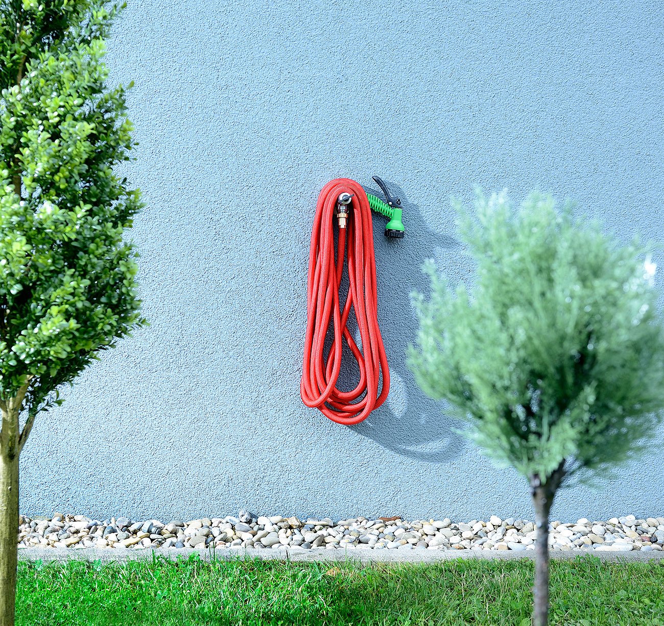 Royal Gardineer Dehnbarer Wasserschlauch: Dehnbarer Profi-Gartenschlauch PRO.V5 mit Alu-Anschlüssen, 17,5-50 m (Flexibler Schlauch, Zauber-Gartenschlauch, dehnbar)