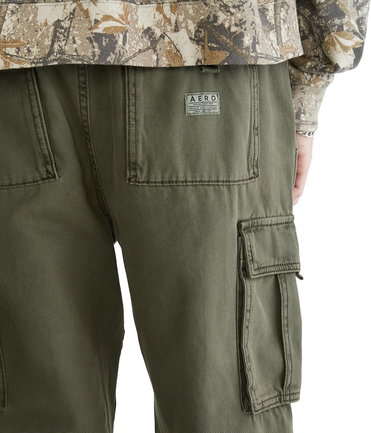 Aeropostale Men's Baggy Cargo Pants - Image 4