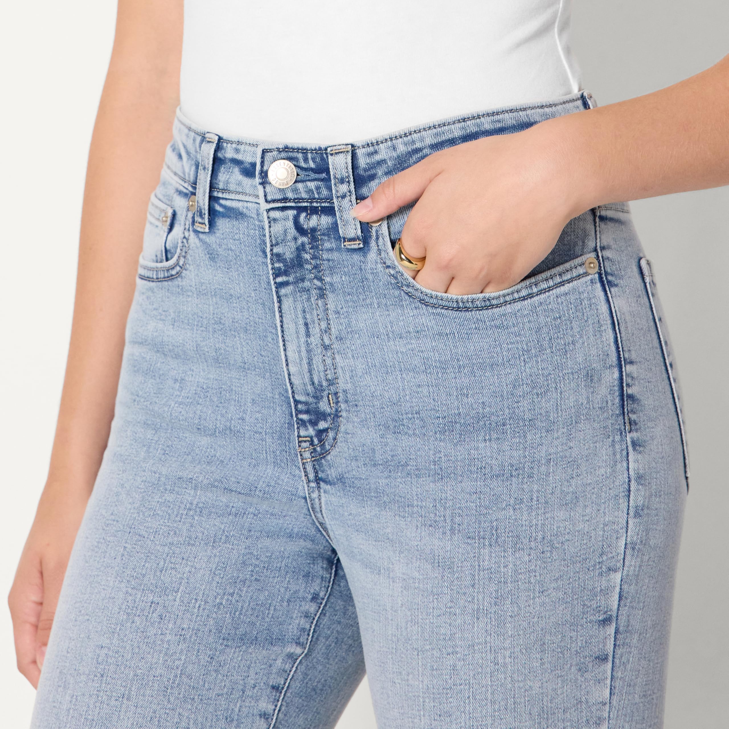 Amazon Essentials Vaqueros Acampanados de Tiro Alto, Favorecedores y Muy Elásticos Mujer