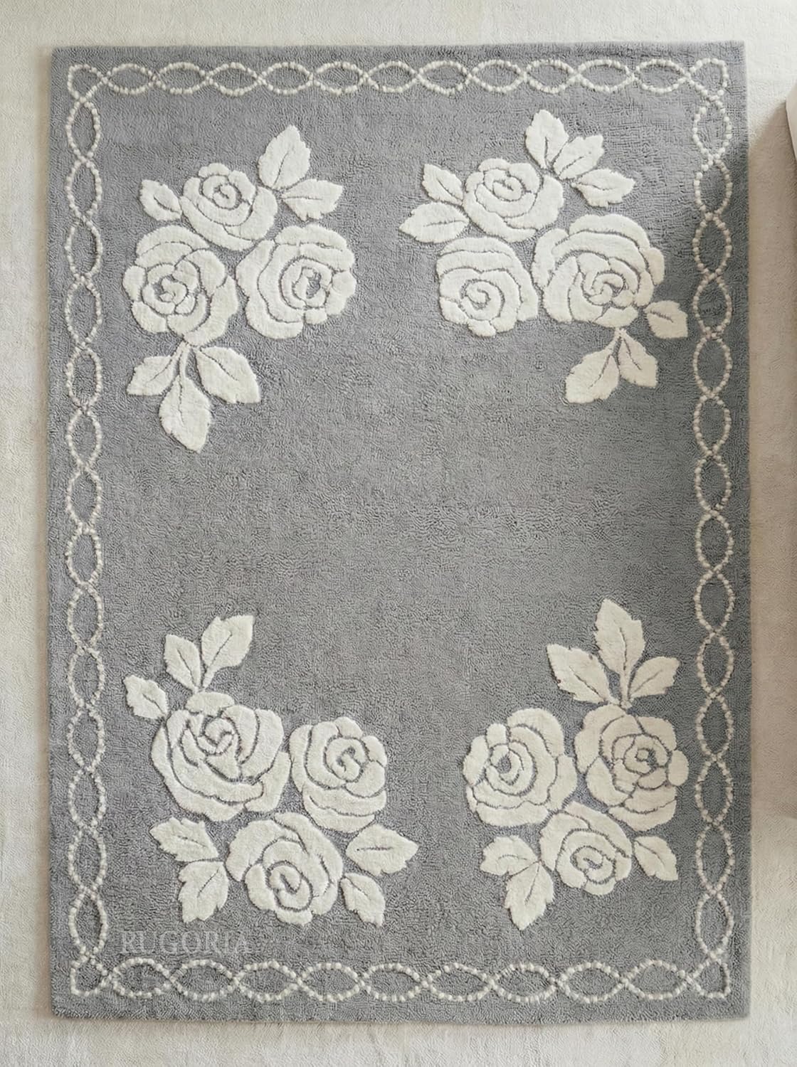 Floral Hand Tufted Wool Area Rug, Rose Pattern with Chain Border, Soft, Plush & Durable Carpet with Cotton Backing for Living Room, Bedroom & Home Interior (Warm Sand, 3' x 5')