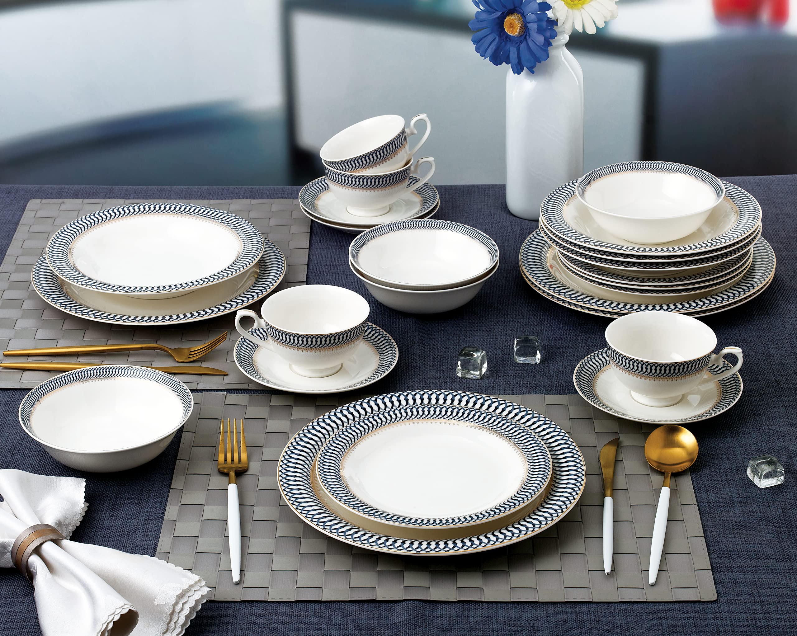 24-częściowy zestaw zastawy stołowej, porcelana kostna, serwis dla 4 osób Lorren Home Trends