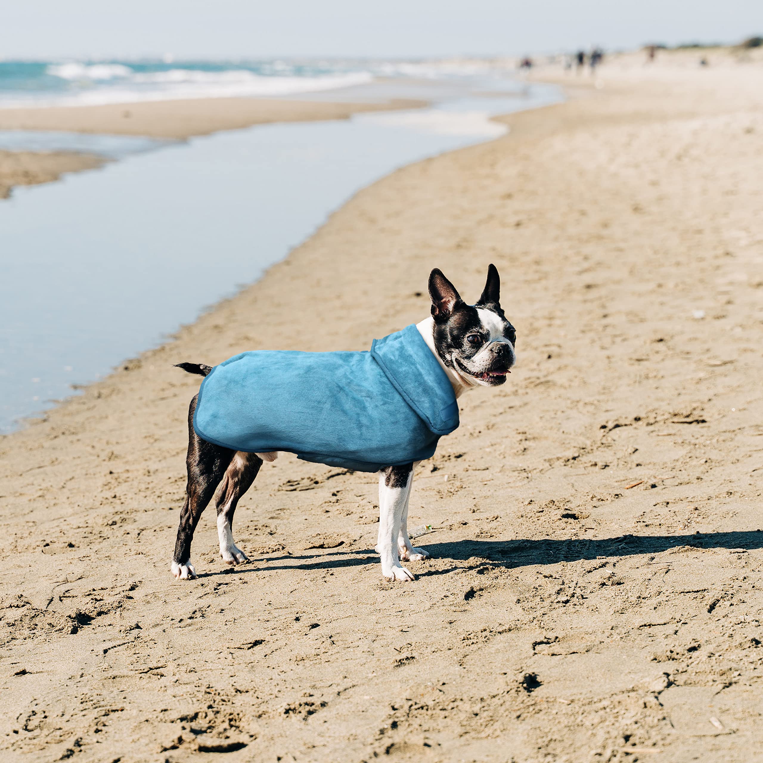 Mutt and Bailey Dog Drying Coat, Microfibre Towel Robe Dressing Gown with Super Absorbent Double Layered Design - Image 3