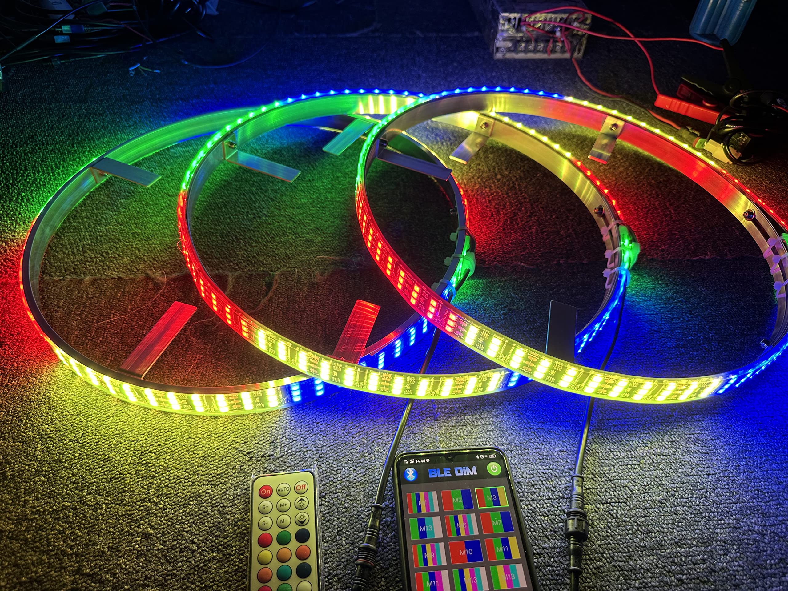 Sando Tech 15.5â€˜â€™ Triple Row Dream Chase Color Led Wheel Ring Light