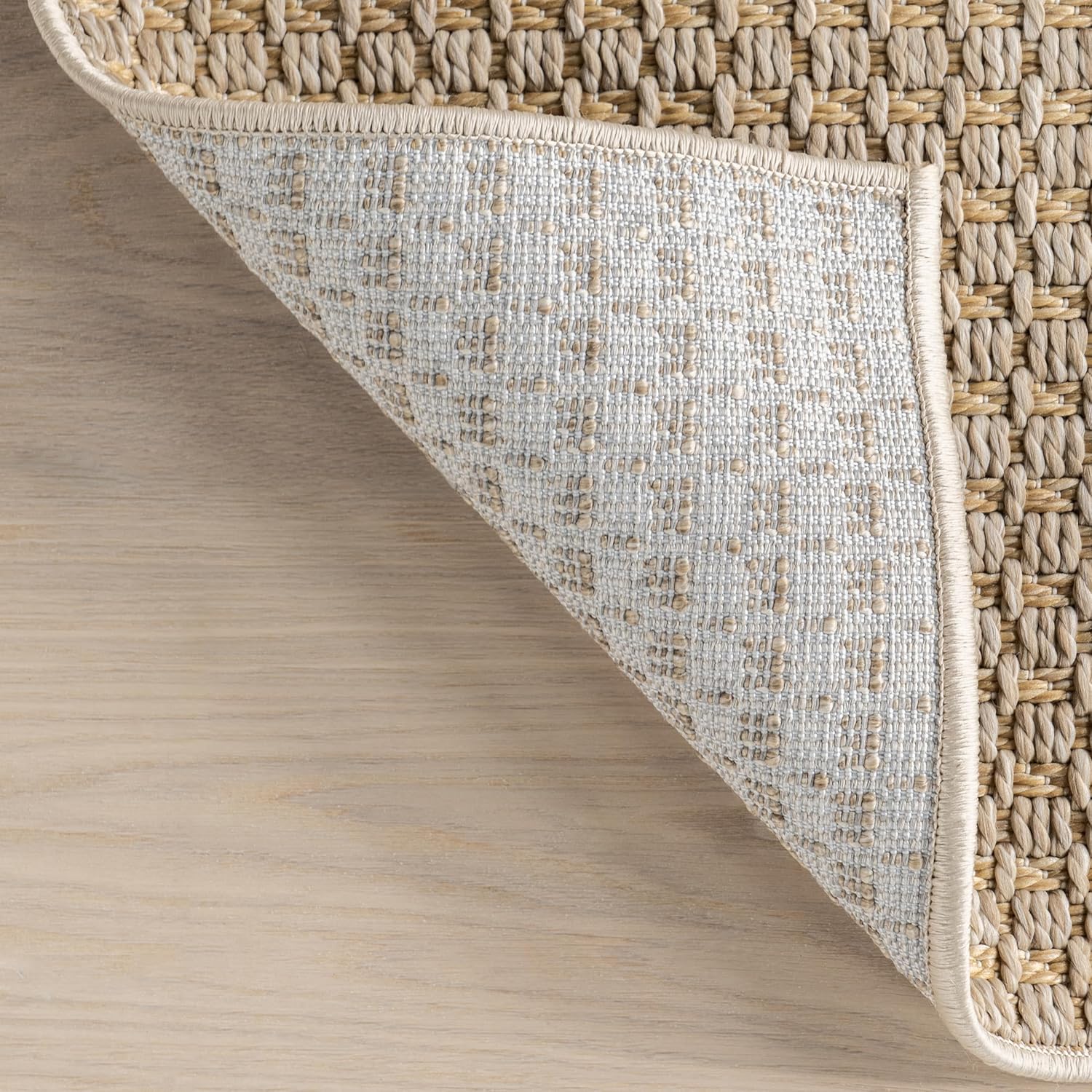 Beige Geometric Indoor/Outdoor Area Rug, 5' x 8'