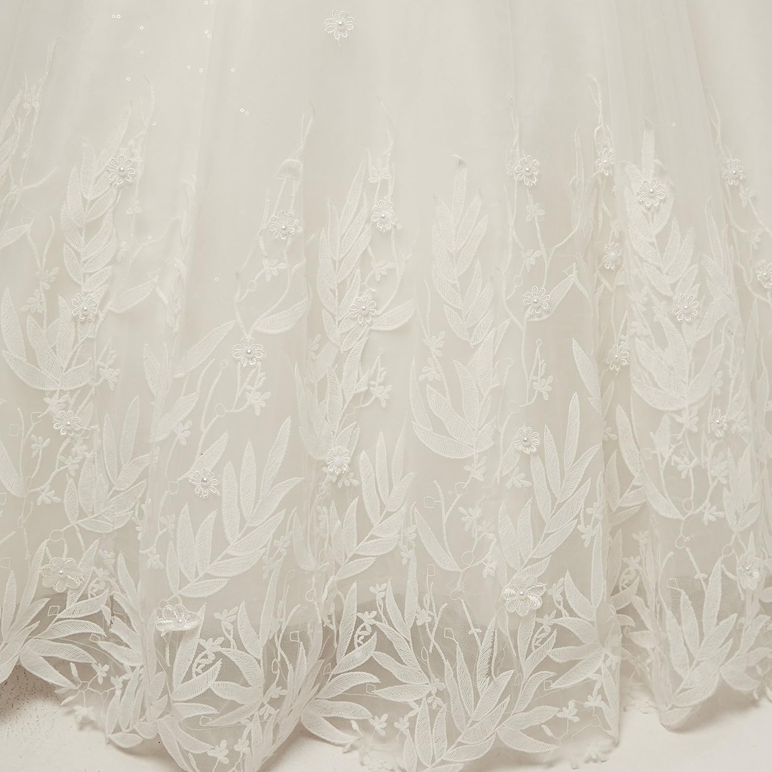 Women's Beaded Sequins Tassel Lace Applique Tulle Wedding Dress