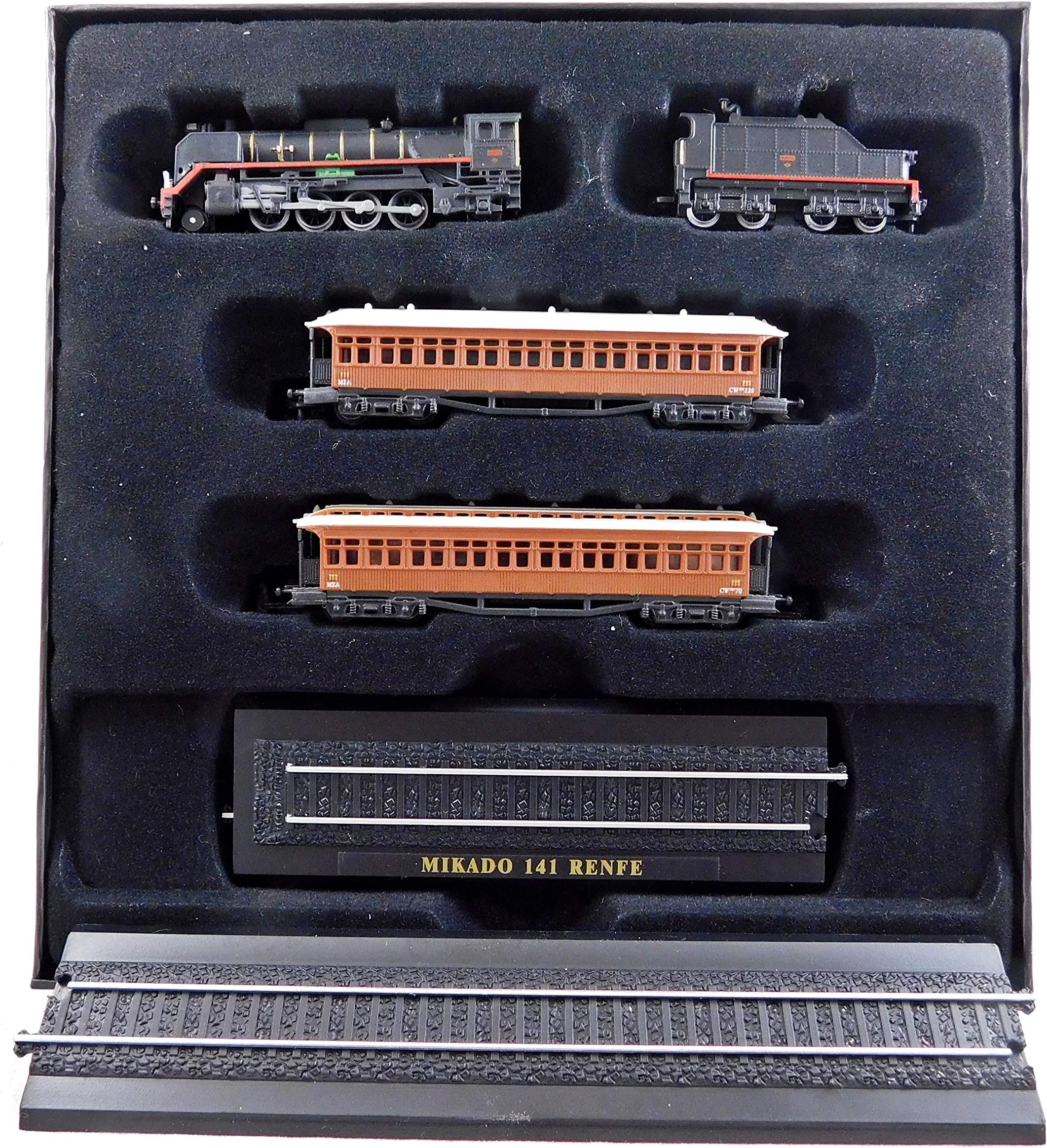 Mikado 141 Renfe Steam Locomotive Train Model Railway Collectable Z Gauge | Collectors Static Box Set | KB10