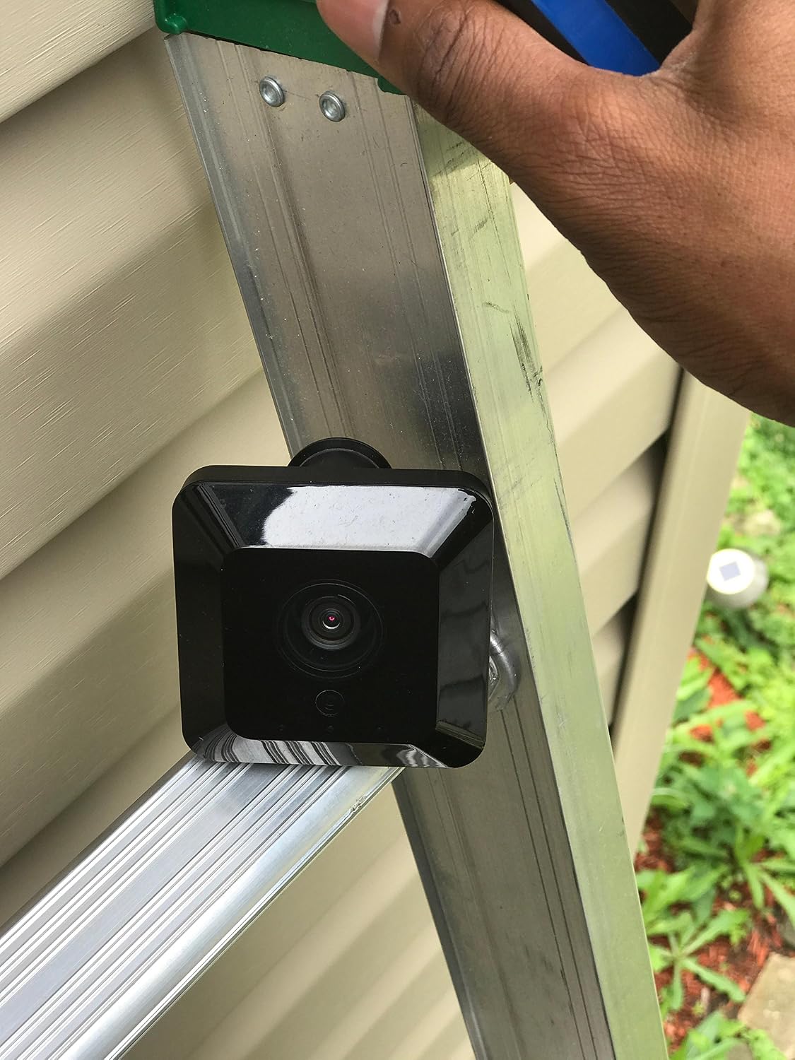 ICamera2 Compact Wireless Weather Proof IP Camera