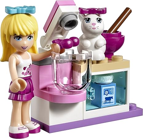Lego Friends Stephanie S Friendship Cakes Building Kit Amazon Co Uk Toys Games