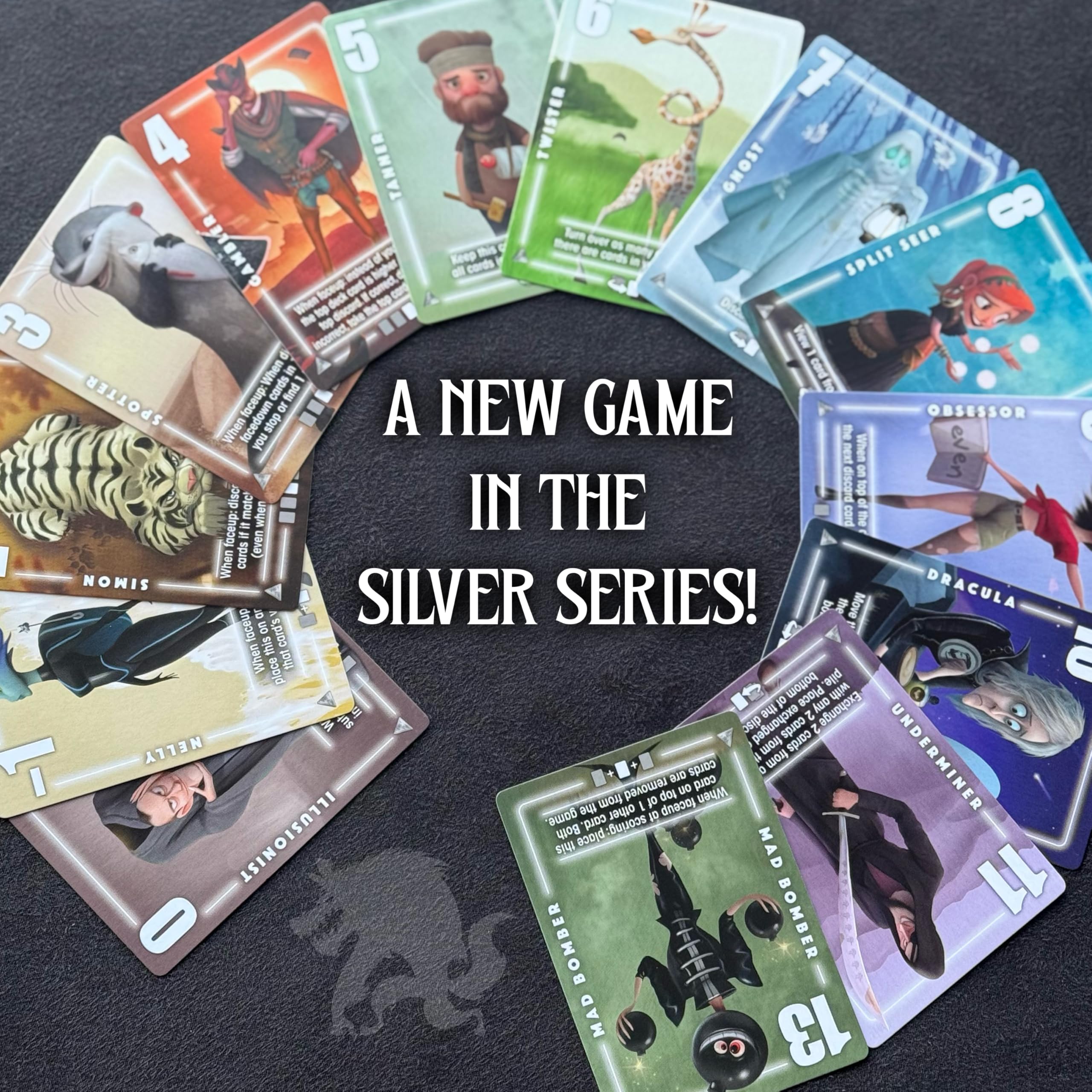 Bezier Games Silver Eye, lustiges, wettbewerbsfähiges und strategisches Kartenspiel | Schnelles süchtig machendes Kartenspiel, perfekt für Nächte, 2+ Spieler, ab 15 Jahren, 30 Minuten Spielzeit