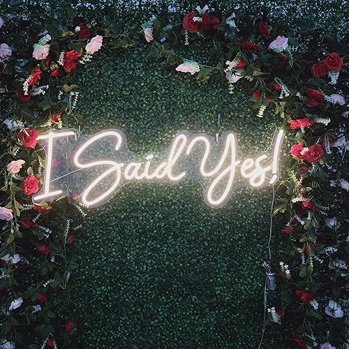 Vista 31 de Letreros de neón personalizados para boda, letreros de luz LED de neón personalizables, nombres de luz, decoración de pared del hogar, dormitorio