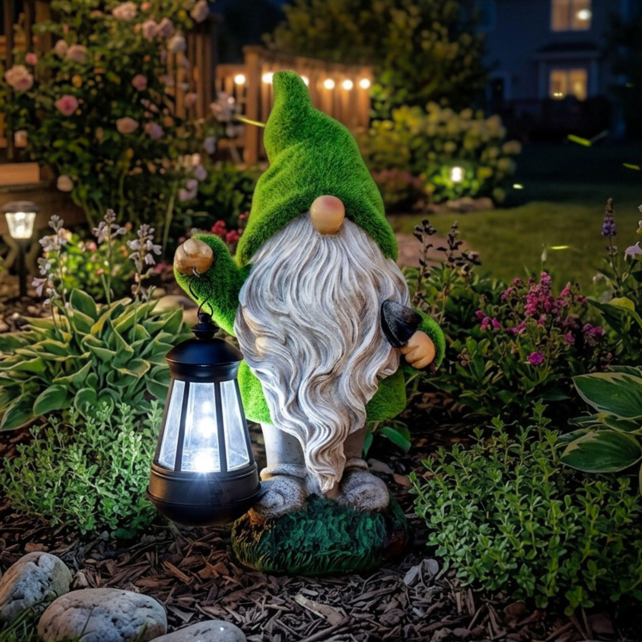 TERESA'S COLLECTIONS Lustig Gartenzwerge Gartendeko für Draußen Wetterfest Figur mit LED Solarlaterne Zwerg Gartenfiguren aus Kunstharz Gartenwichtel Gartendeko (Grün, M)