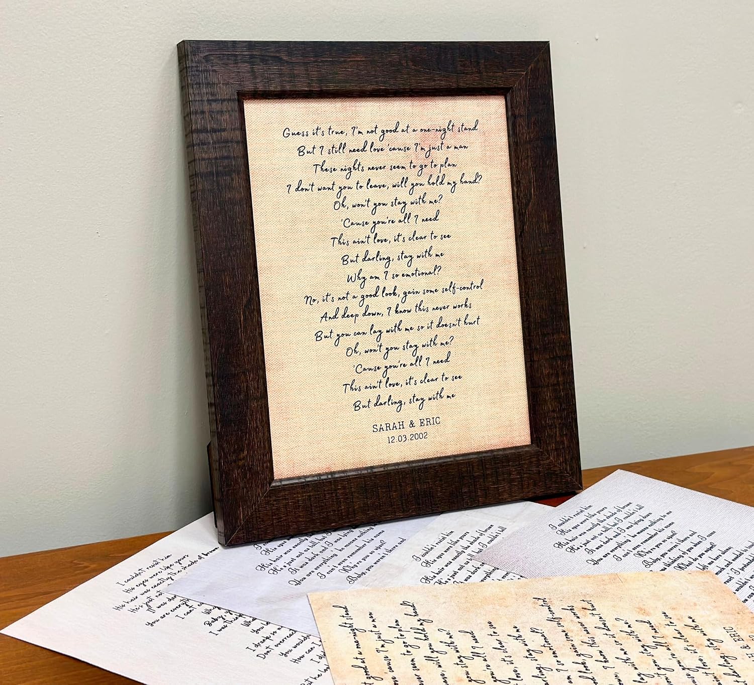 Custom Song Lyrics Canvas (Cotton Sheet) vs. Custom Memorial Framed Gift (Wooden Frame): Surprising Test for Thoughtful Gifting