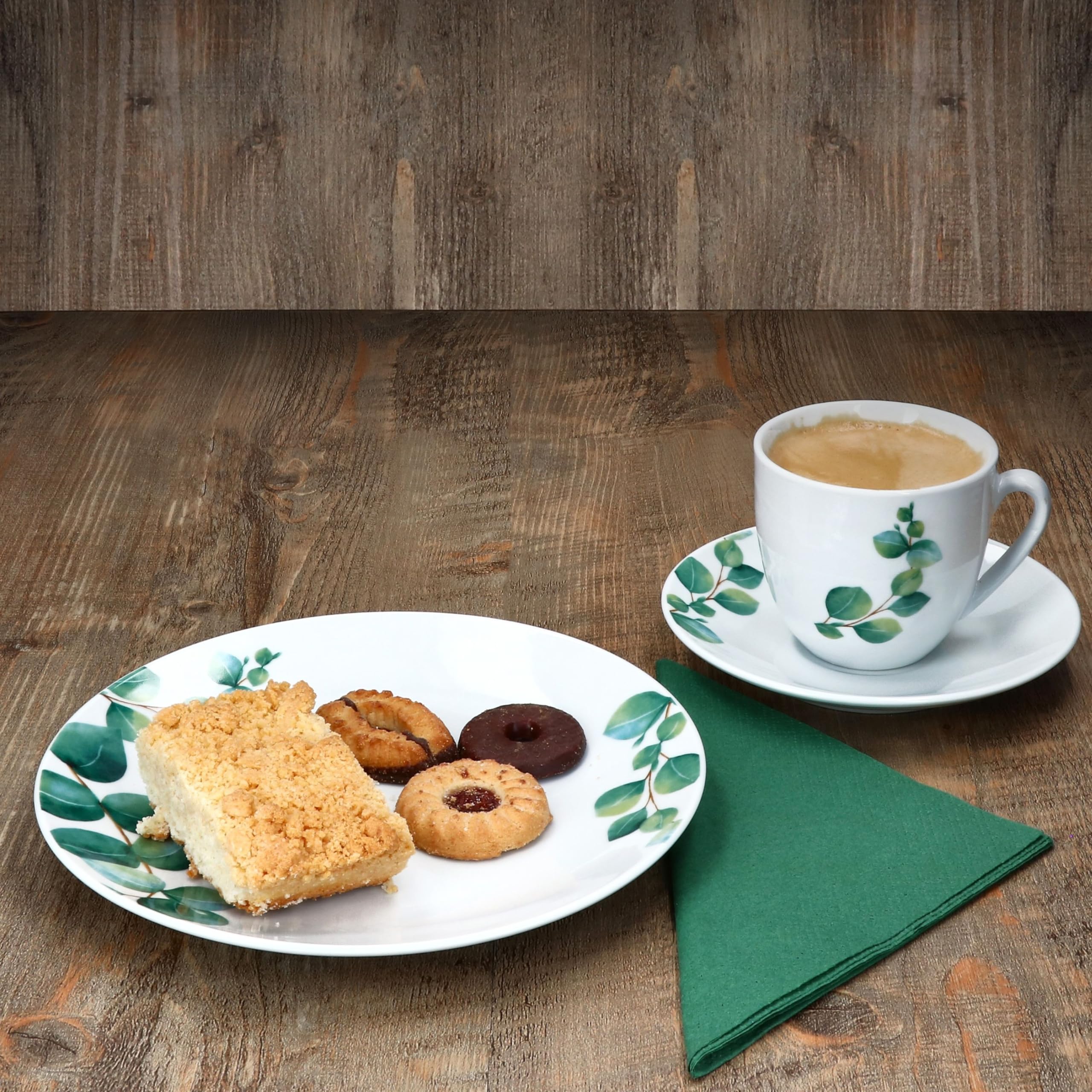 MamboCat Service combiné eucalyptus 30 pièces I Service de table en porcelaine blanche avec décor végétal vert pour 6 personnes I 6 tasses à café 180 ml, soucoupes, assiettes à gâteau, assiettes