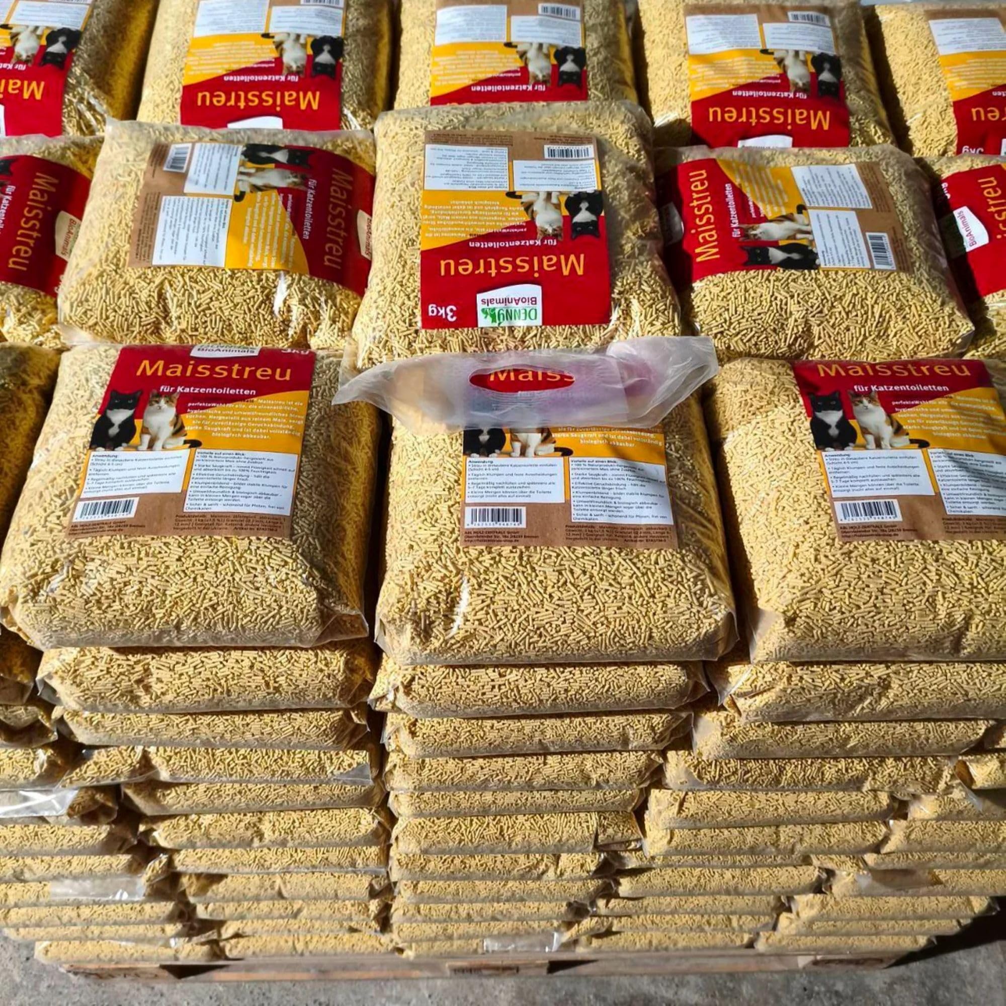 Maisstreu Katzenstreu 30 kg (10 Säcke je 3 kg), 80 L – 100% natürlich & biologisch abbaubar – klumpend, staubfrei & geruchsneutral – nachhaltige Katzenstreu aus Maisfasern. (30 kg)