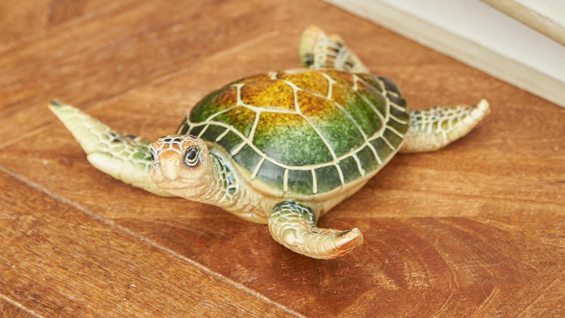 Swimming Sea Turtle End Table | Bella Coastal Decor