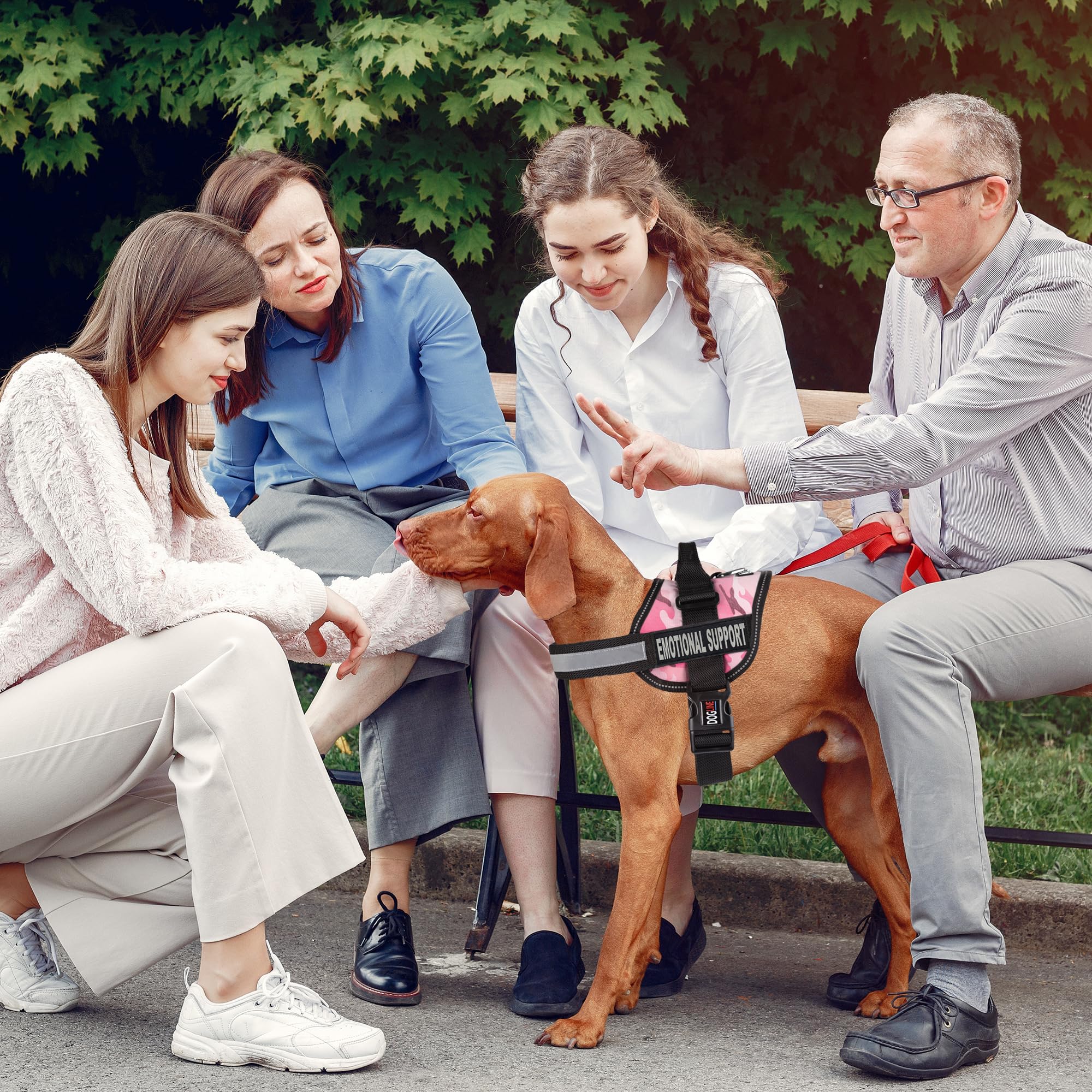Dogline Unimax Hundegeschirr, Weste mit emotionalen Unterstützungs-Patches, verstellbaren Trägern, atmungsaktives Neopren für Identifikation, Training, Hunde, Umfang 45,7 bis 63,5 cm, Pink Camo