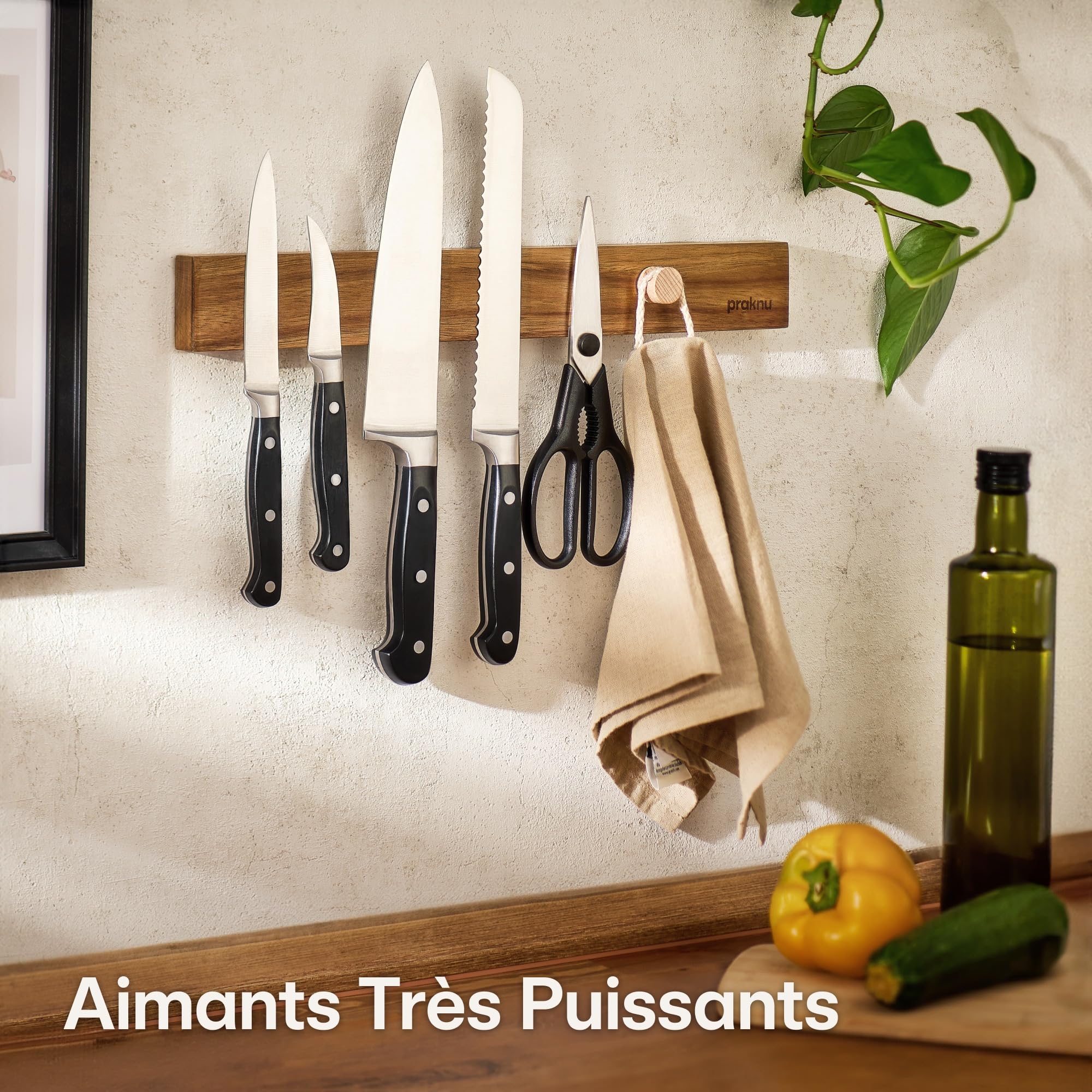 Praknu Porte Couteaux Aimanté Autocollante - 40 cm en Bois d’Acacia – Avec 3 Crochets Magnétiques - Barre Murale pour Jusqu’à 8 Couteaux Lourds