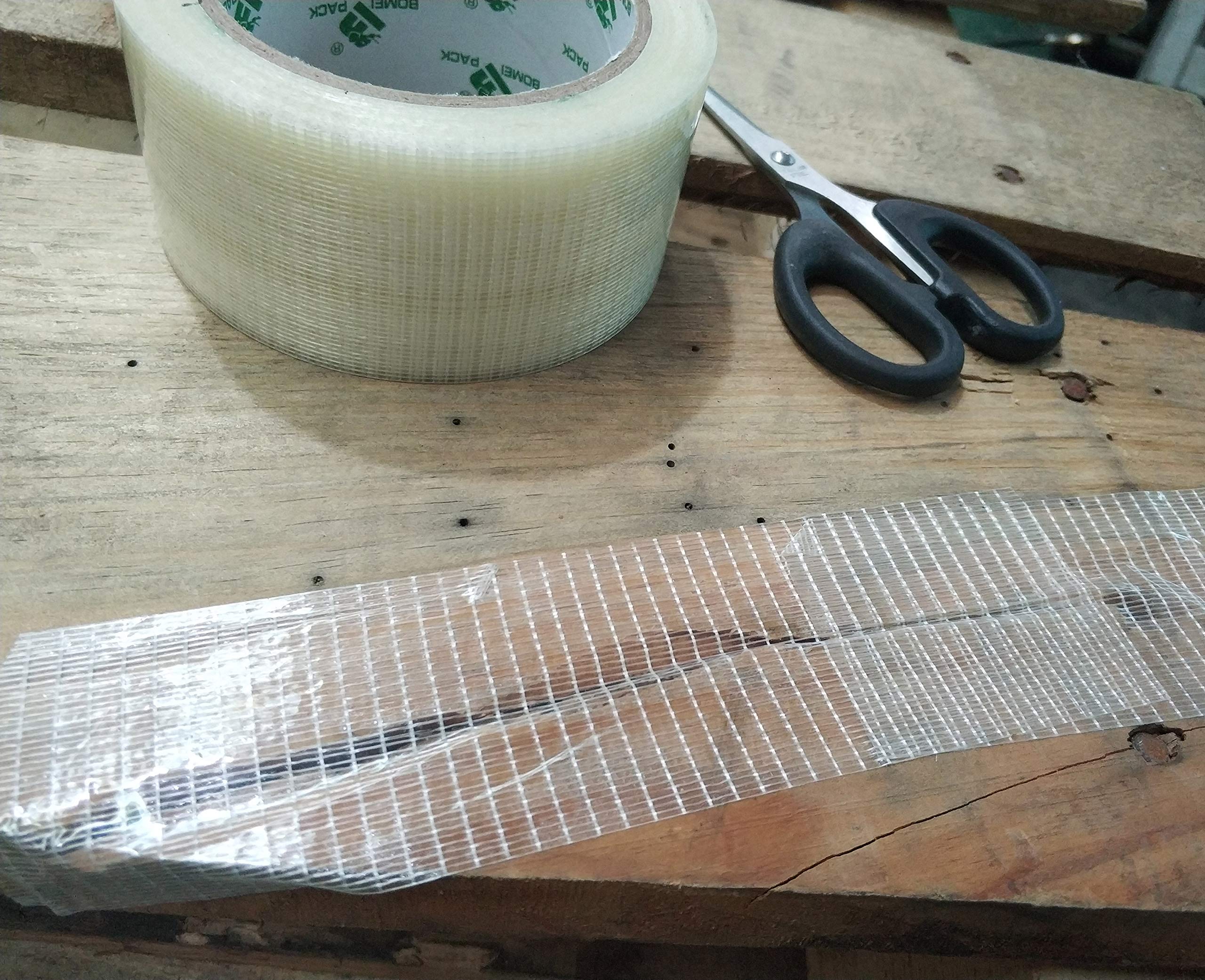 Bomei Lot de 4 rouleaux de ruban adhésif bi-directionnel en fibre de verre pour l'expédition et l'emballage, 5,9 mm x 5,1 cm x 50 m
