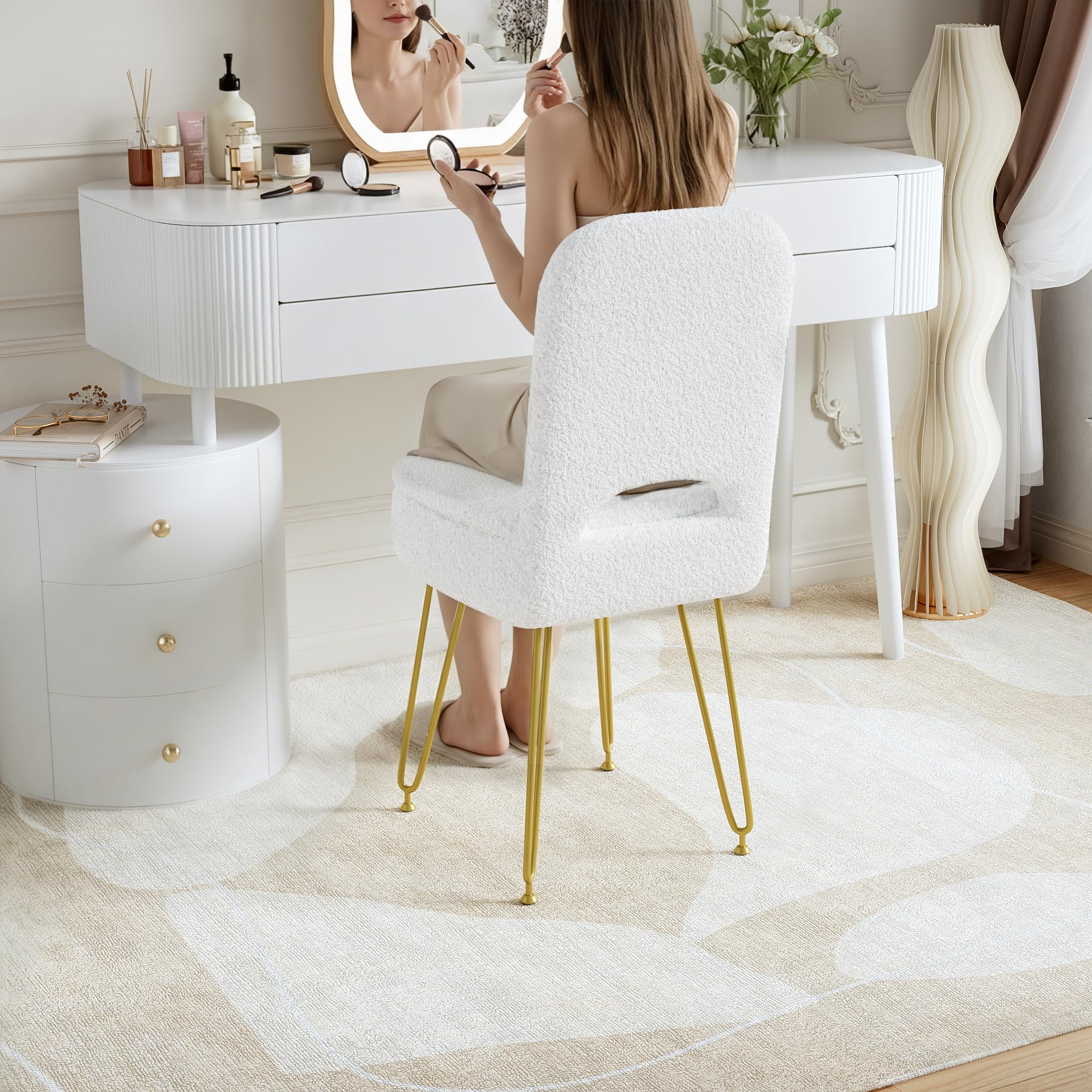 3 in 1 Sedia da Trucco con Vano Portaoggetti e Schienale, Moderno Sgabello da Trucco, Schienale Ribaltabile Che si Trasforma in Poggiapiedi, per Camera da Letto, Soggiorno,fino 136KG Bianco 33*38*80CM