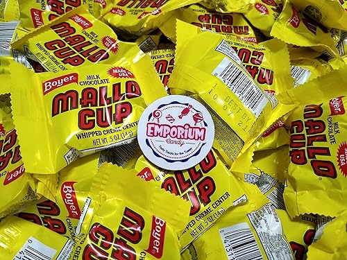 Mallo Cups - 2 libras de chocolate fresco a granel envuelto individualmente con un centro de crema batida con imán para refrigerador