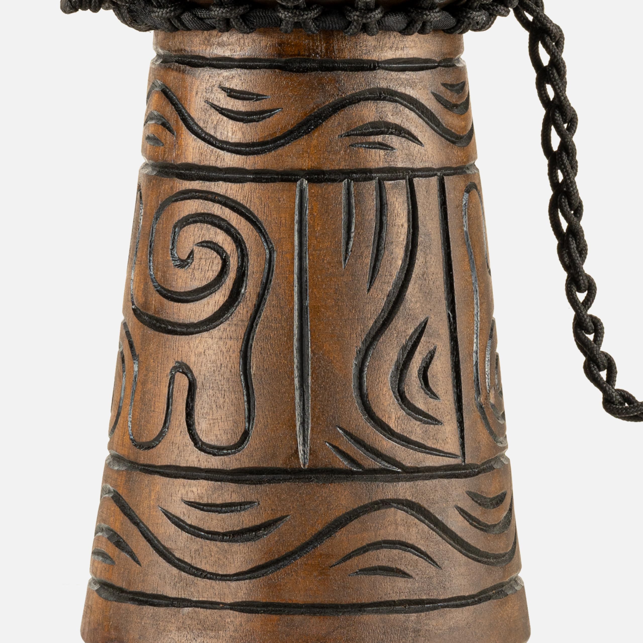 Meinl Percussion Artifact Series Djembe, Braun (HDJ17-S) | Handgeschnitzter Korpus, Höhe 15,75 Zoll, Durchmesser 8 Zoll, mit Nylonseilen, Ziegenfell, Mahagoni