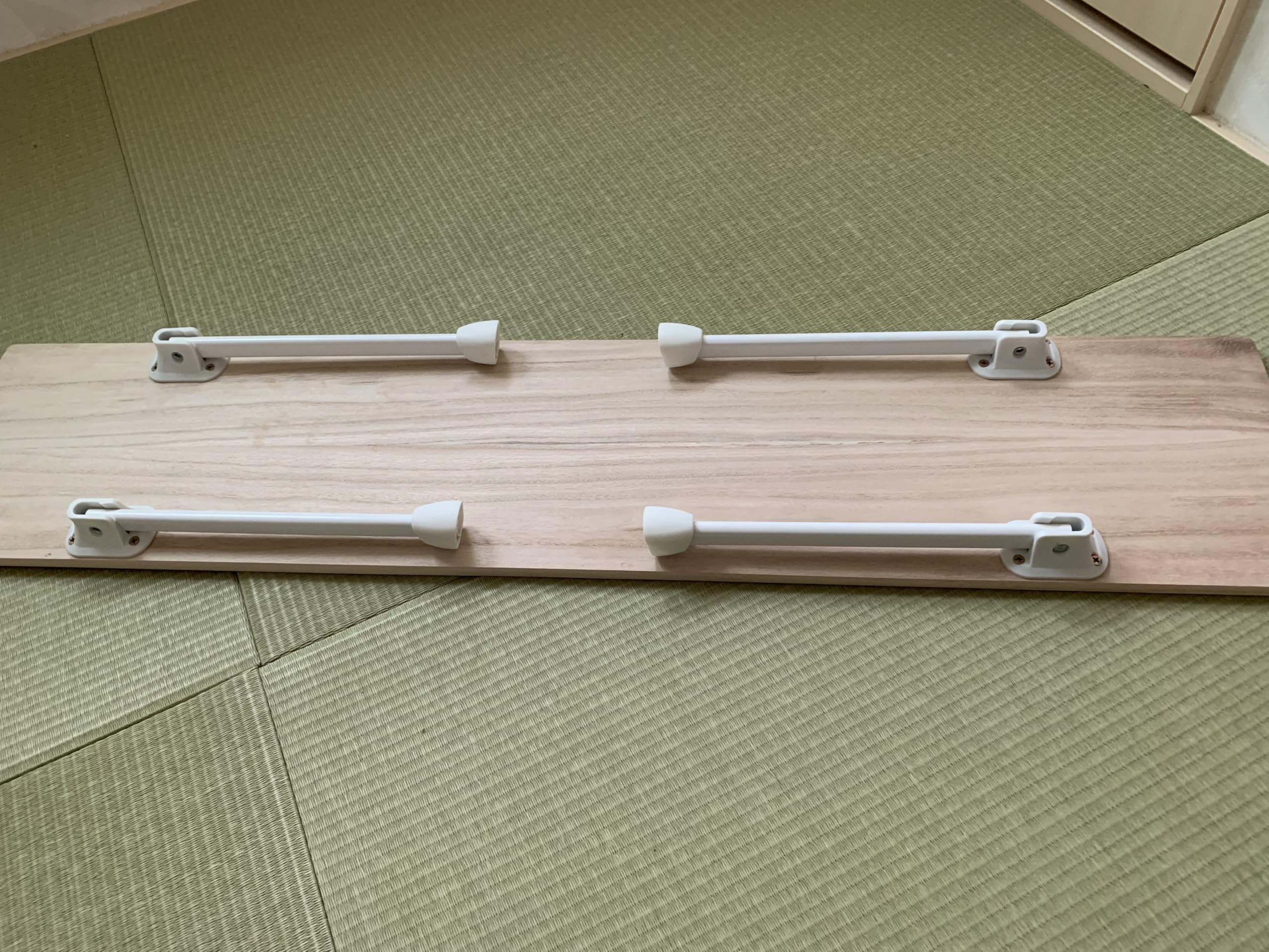 Amazon.co.jp: 新型ハスラー用ラゲッジボード 脚付き 木製