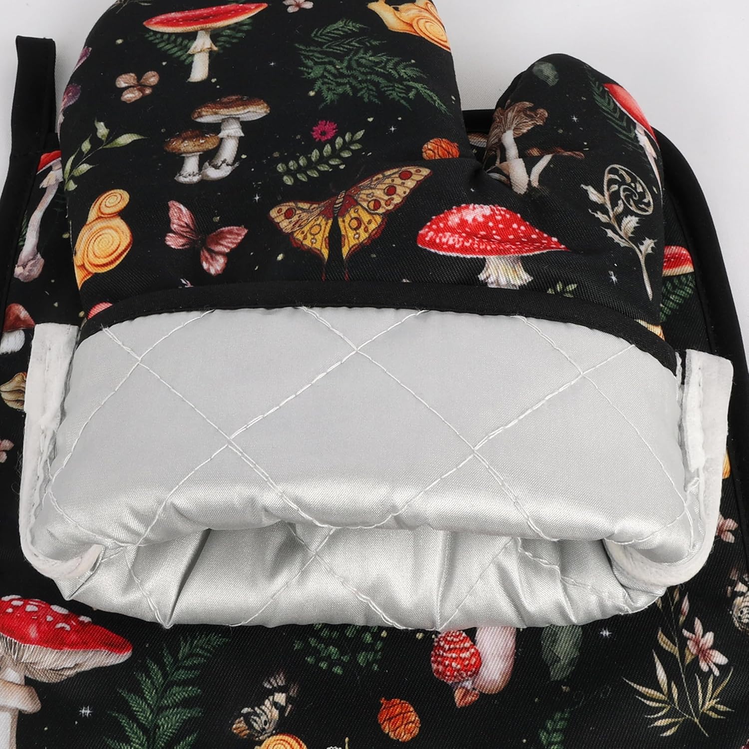 Mushroom Oven Mitts and Pot Holders Sets Cute Oven Gloves Heat Resistant 4 Pcs Funny Decorative Kitchen Hot Pads and Mitts for Baking Cooking Grilling - Image 5