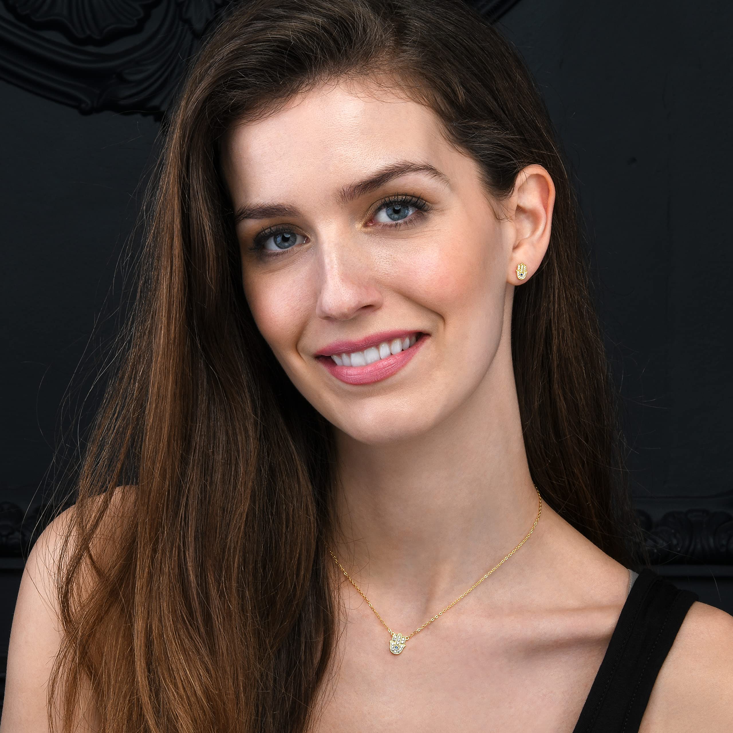 Diamond Treats Collana con Ciondolo a Forma di Mano di Fatima in Argento 925, Collana Hamsa per Donna e Ragazza con Pietre di Zirconi, Collana Donna in Argento, Oro Giallo o Oro Rosa
