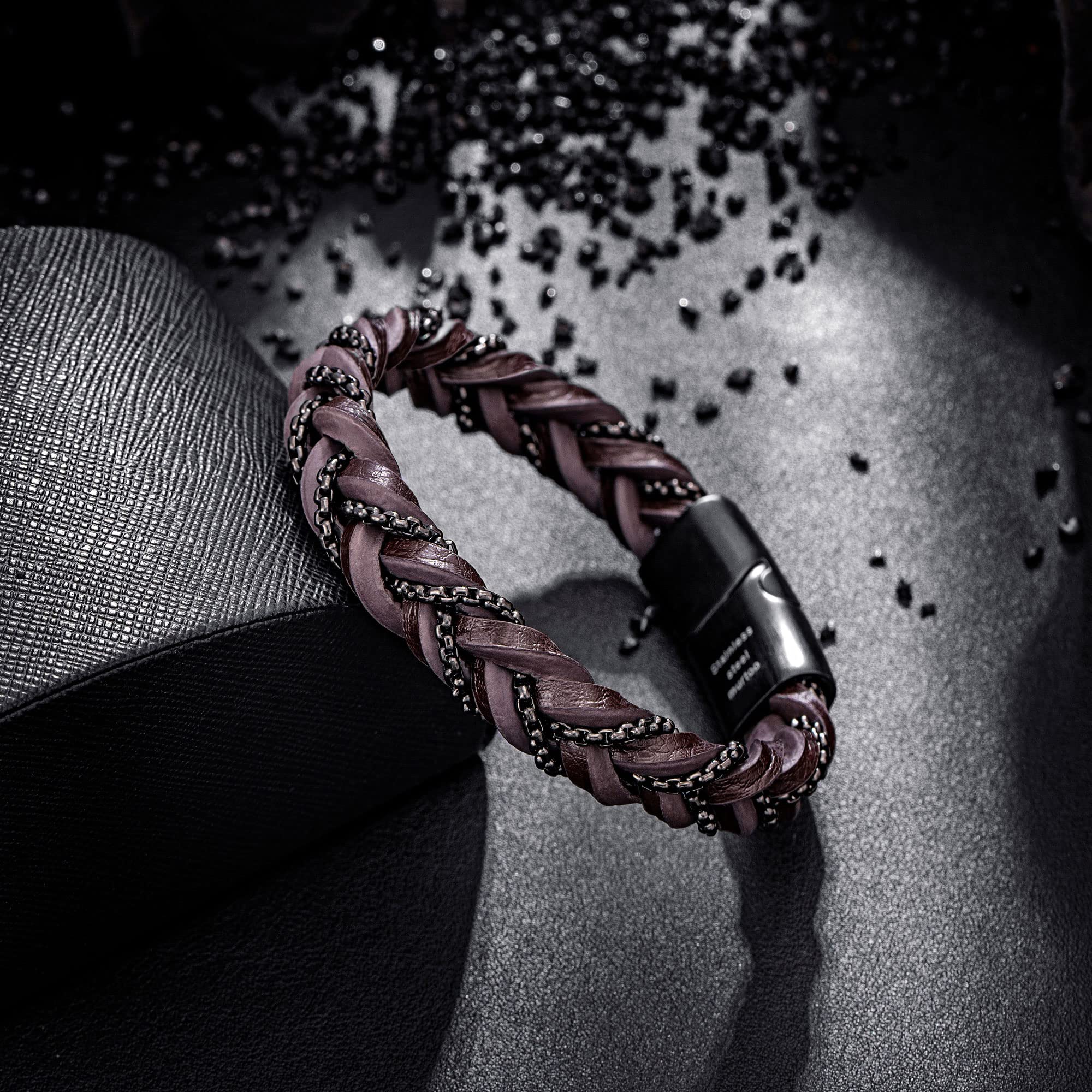 murtoo Bracelets « Manilles de la liberté » pour homme, bracelets en cuir tressé avec chaînes en acier et fermoir magnétique, cadeau élégant pour homme