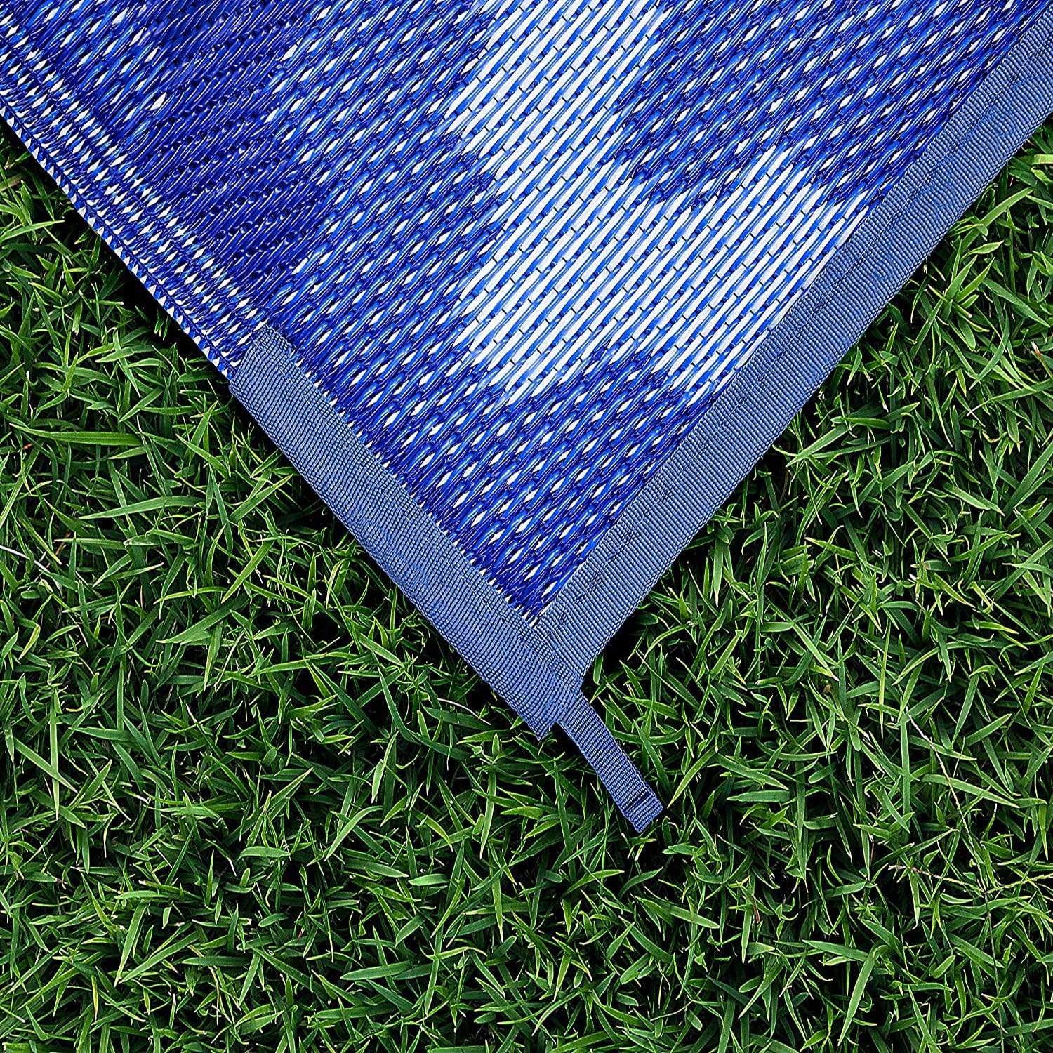 Camco Outdoor Rug | Features Reversible Blue & White Zig Zag Diamond Design | Made of Lightweight Breathable Material | Measures 9’ x 12’ & Folds for RV Storage and Organization (42866)