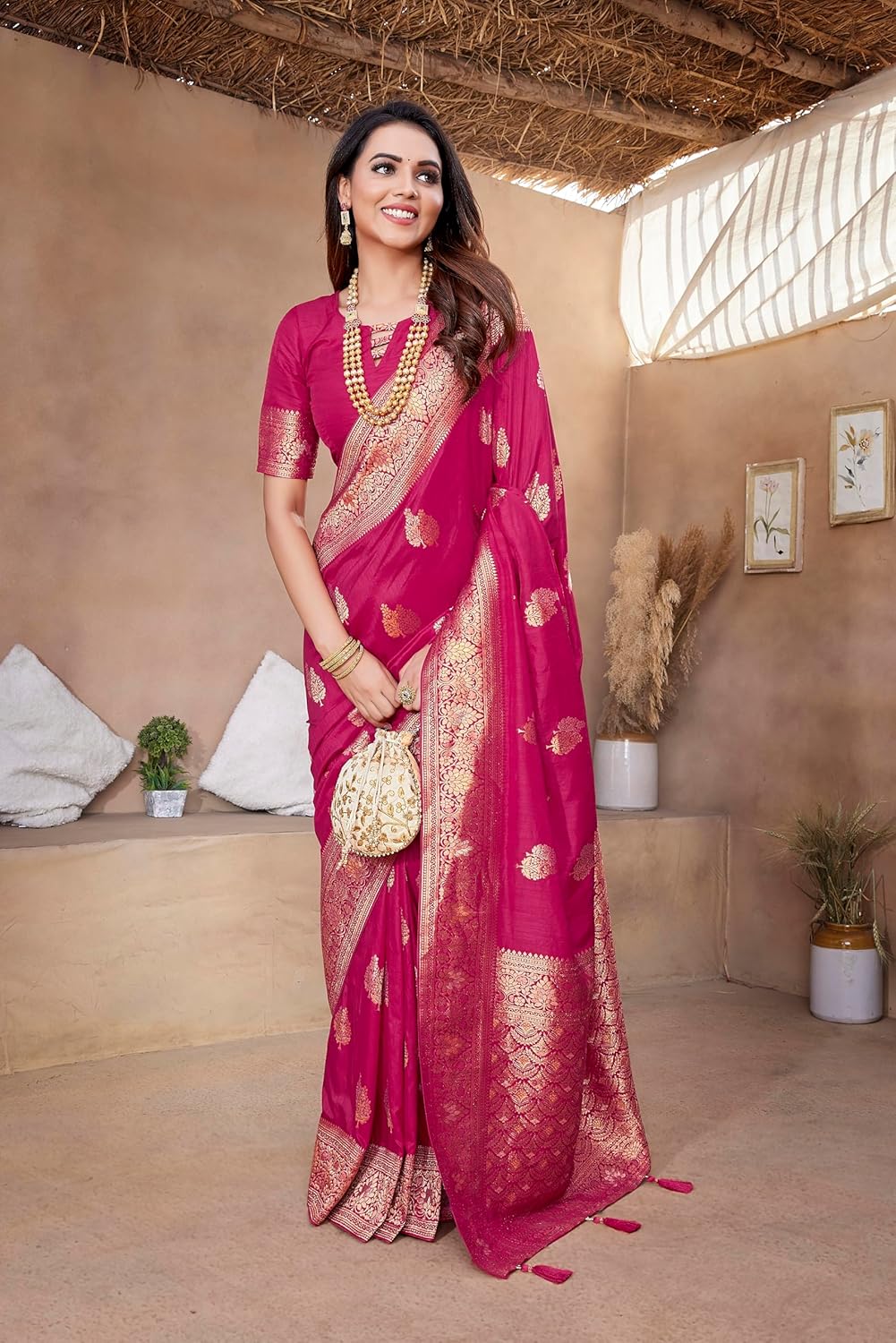DREAM STYLE Women's Banarasi Soft Silk Jequard Butti Woven Saree with Unstitched Blouse