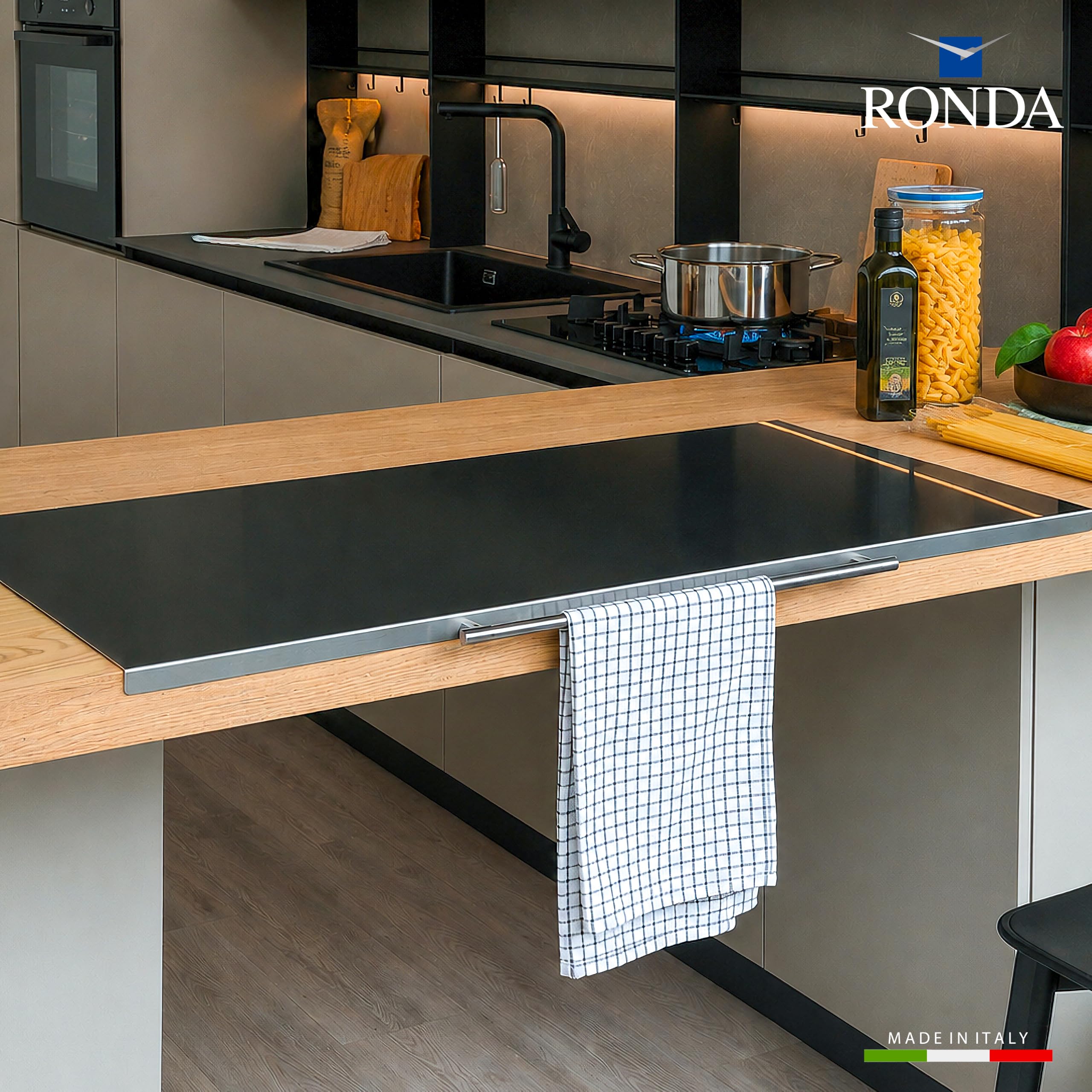 RONDA Tagliere Spianatoia Acciaio Inox 60x50 cm con Maniglia | Piano da Lavoro Alimentare Professionale, Antibatterico e Antiscivolo con Piega 2 cm per Impastare Pizza, Pane e Pasta