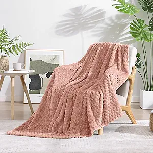 Monbix Pink Fleece Throw Blanket for Couch- Room Decor Soft Cozy Blankets for Women, Lightweight Fleece Flannel Bed Blanket Suitable for All Seasons(50"×60",Pink)
