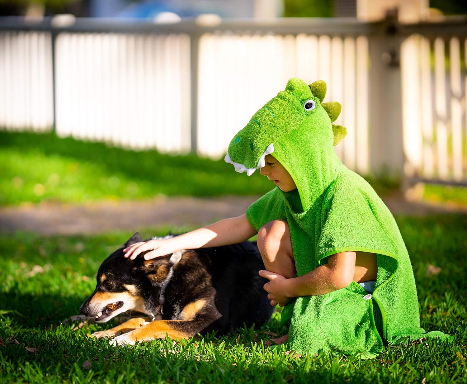 Hudz Kidz Premium Hooded Towel Poncho for Kids & Toddlers, Soft 100% Cotton, Ideal at Bath, Beach, Pool (Green Croc)