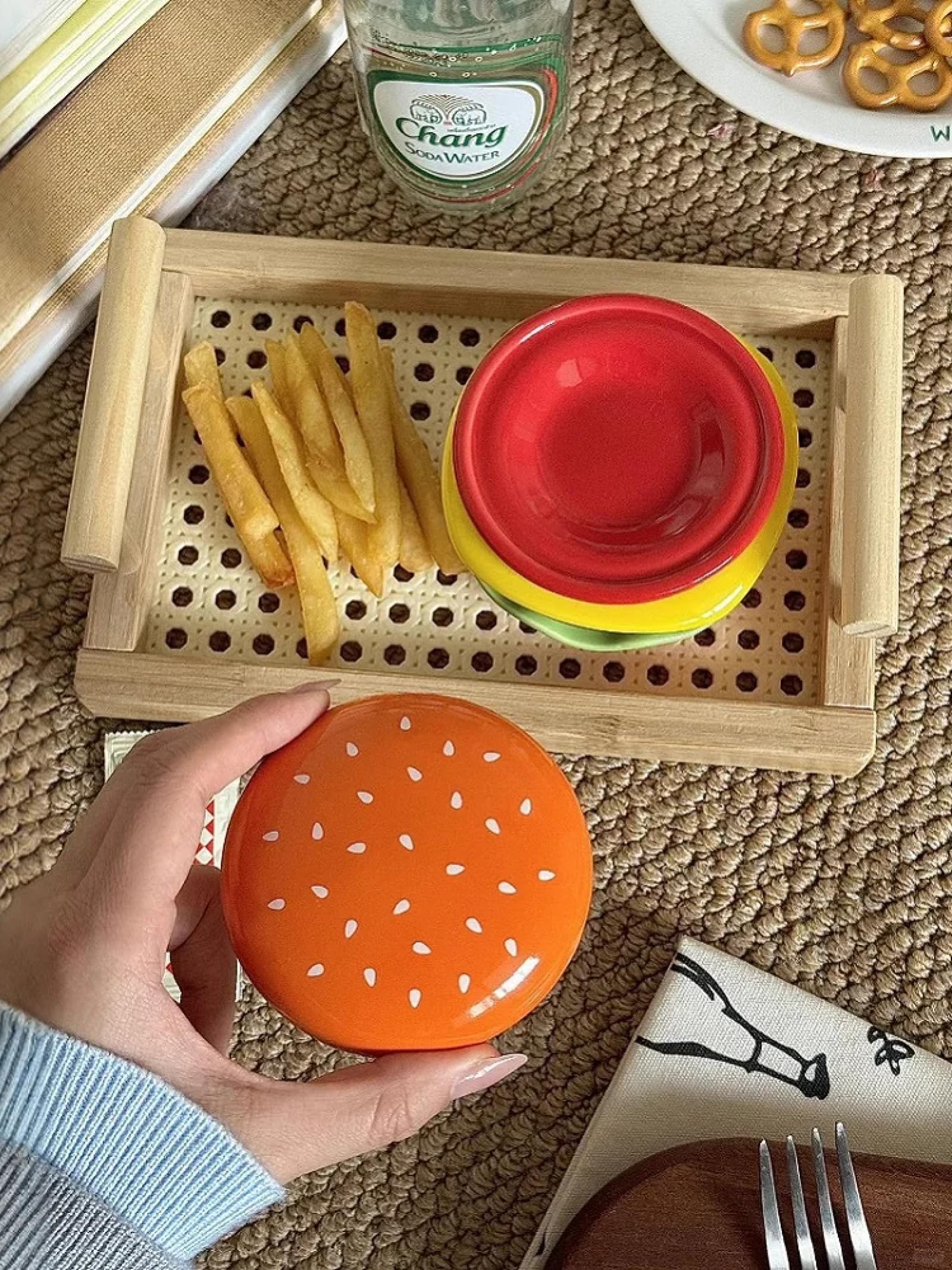 Amazon.co.jp: ハンバーガープレートセット、かわいい積み重ね可能な