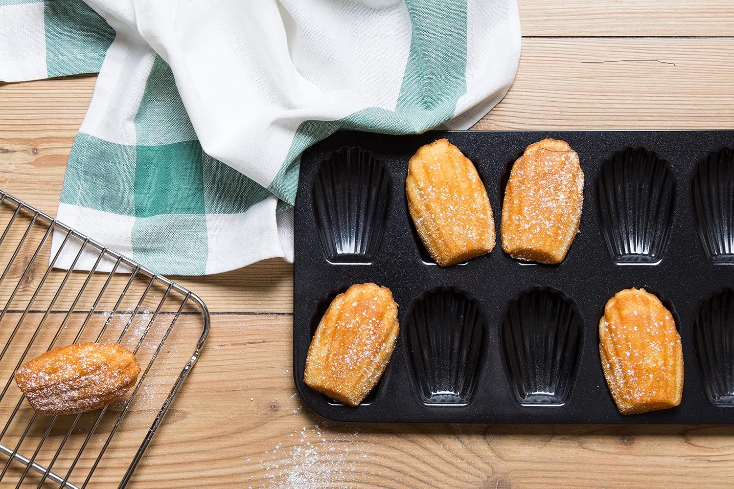 Tala Performance, 12 Cup Madeleine Pan, Professional Gauge Carbon Steel with Whitford Eclipse Non-Stick Coating, Cake Tin