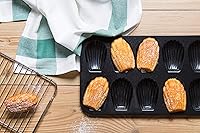 Vista 4 de Tala Performance, sartén Madeleine de 12 tazas, acero al carbono de calibre profesional con revestimiento antiadherente Whitford Eclipse, lata