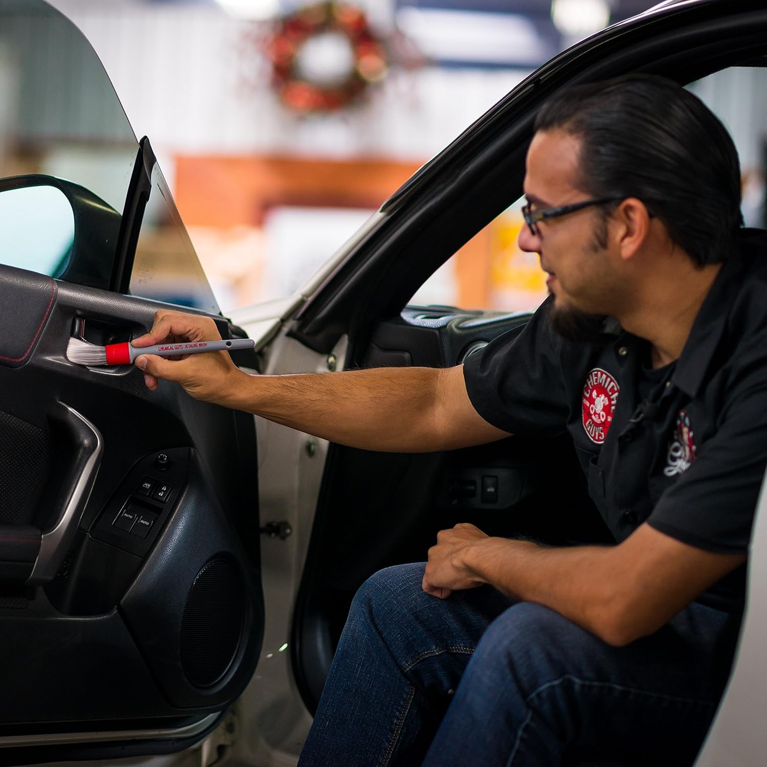 Chemical Guys ACC600 All In The Details Interior Detailing Brush Set (Great for Cars, Trucks, SUVs, RVs, & More) 7 Chemical Guys ACC600 All In The Details Interior Detailing Brush Set (Great for Cars, Trucks, SUVs, RVs, & More)